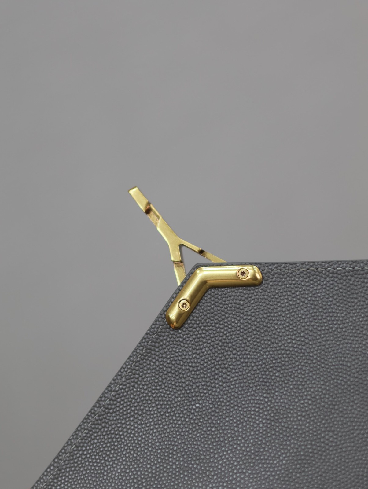 020 YSL 578000