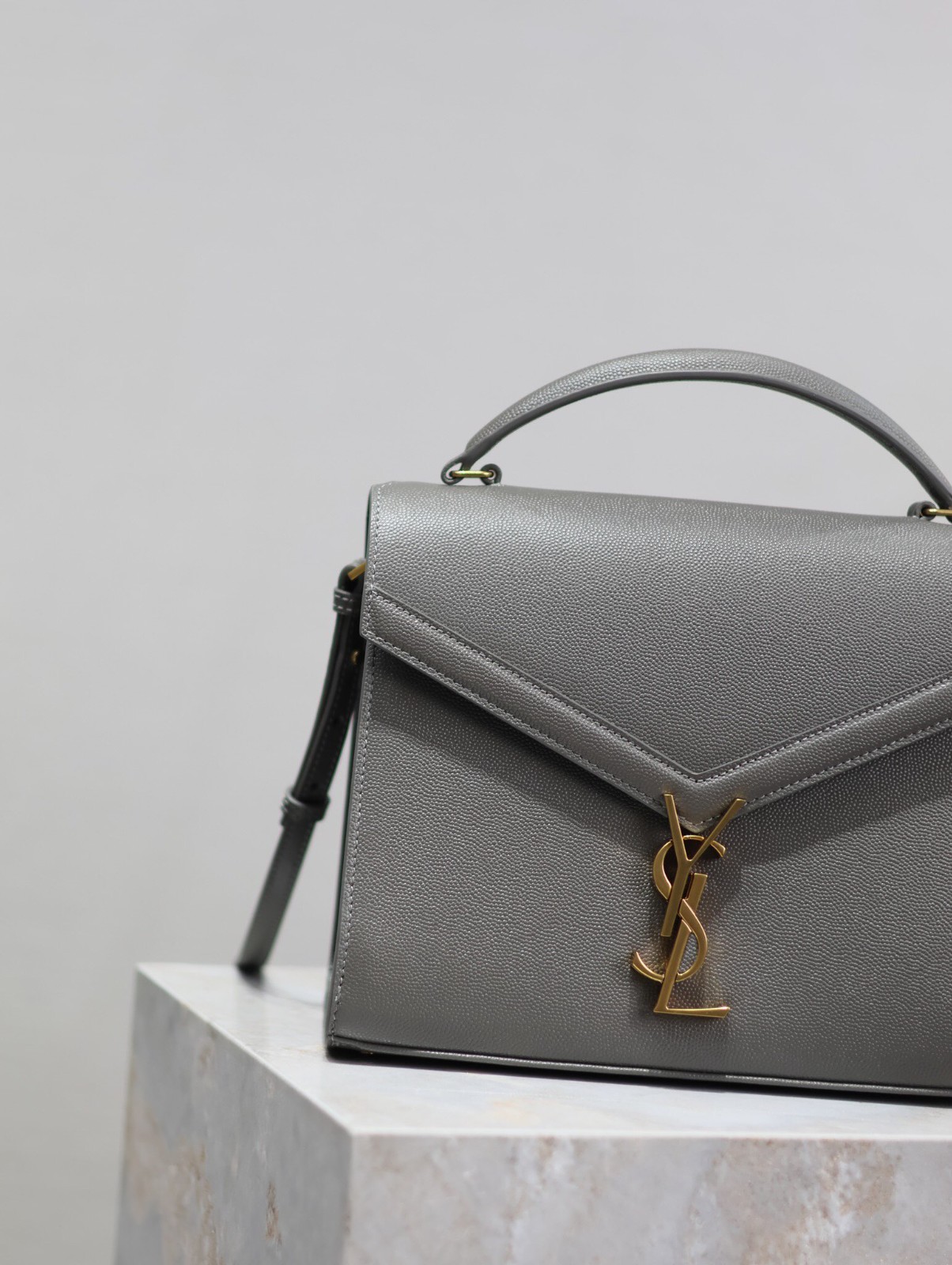 020 YSL 578000
