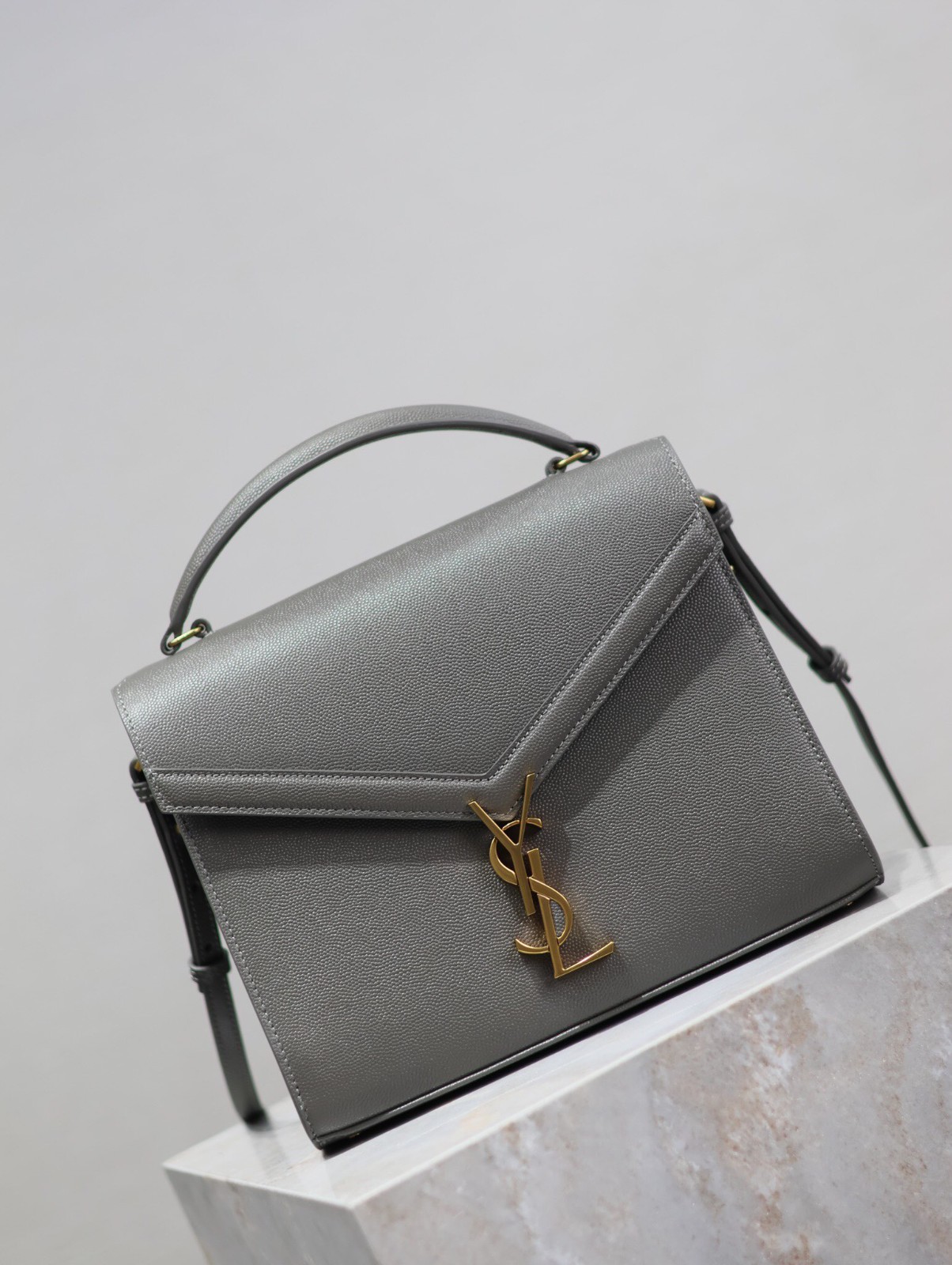 020 YSL 578000
