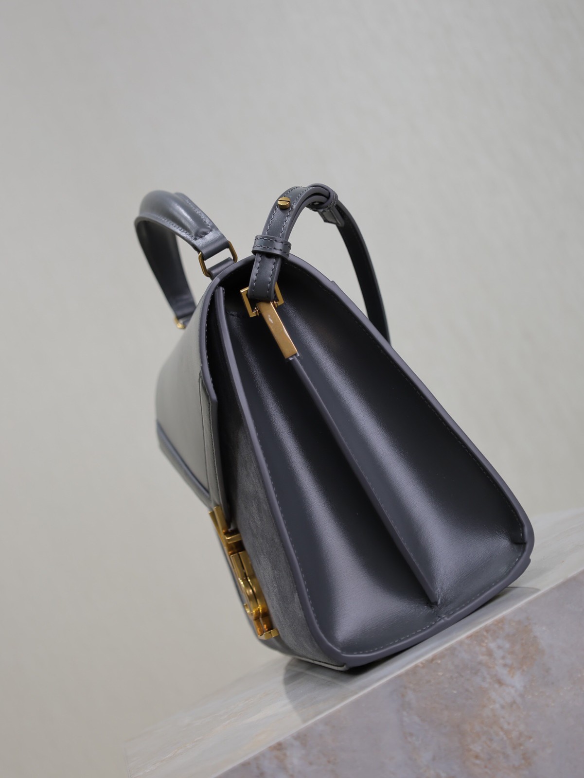019 YSL 578000