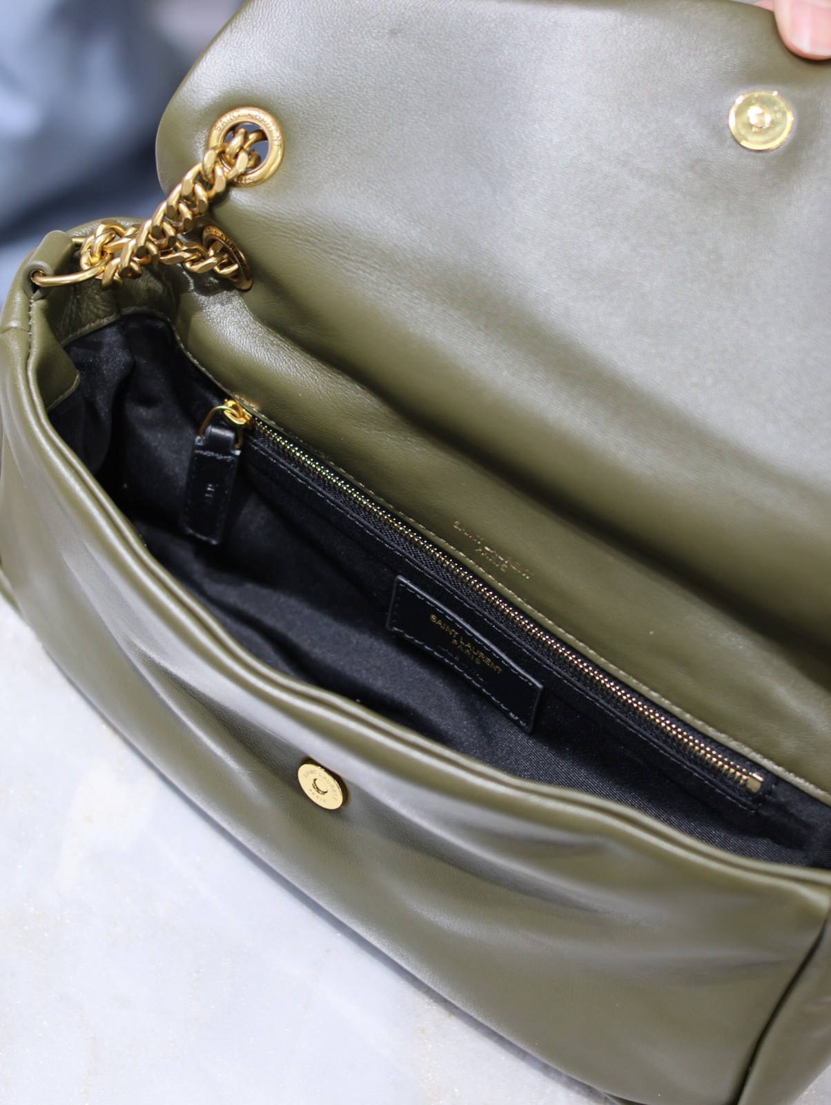 007 YSL 734153