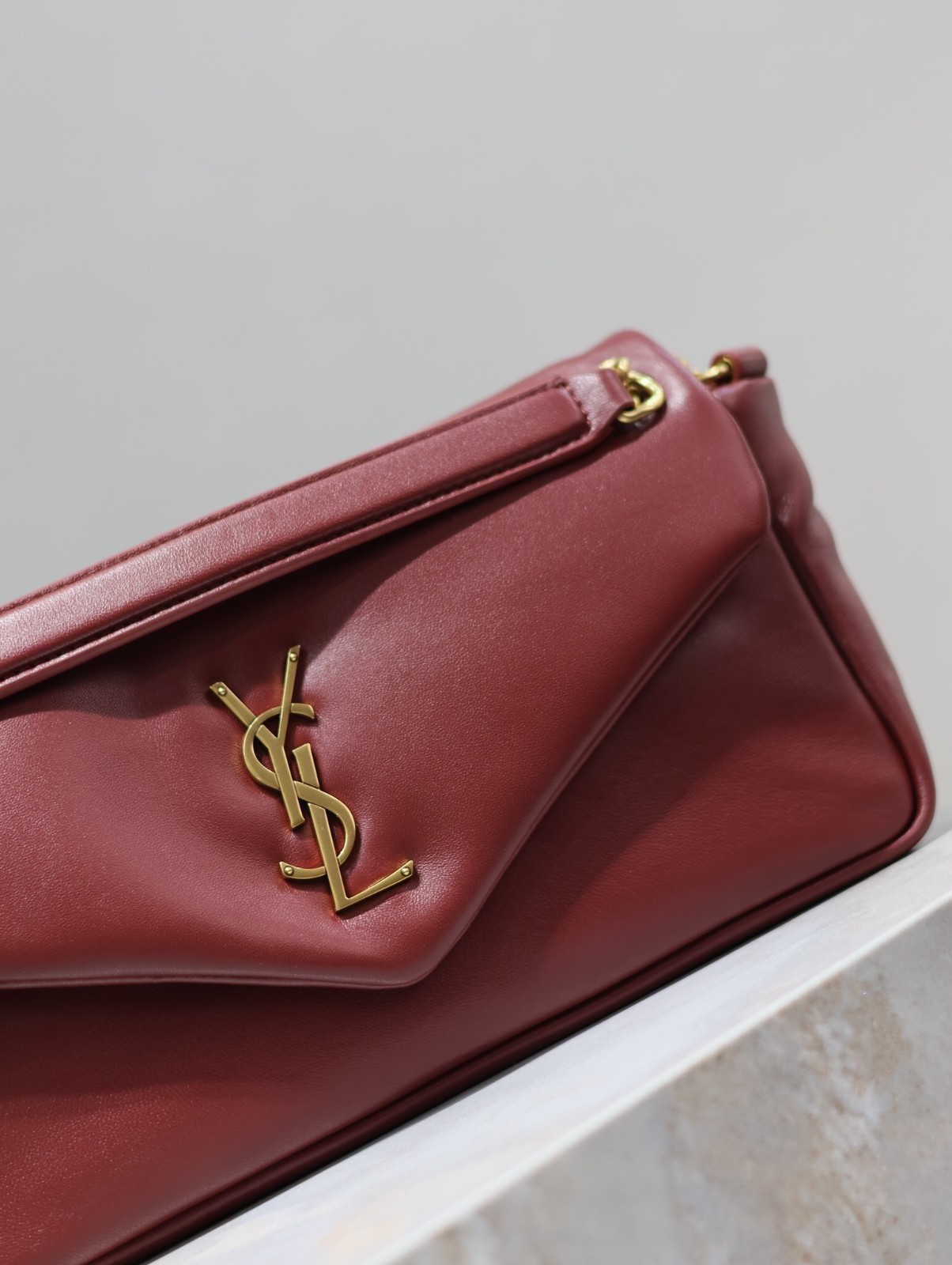 006 YSL 734153