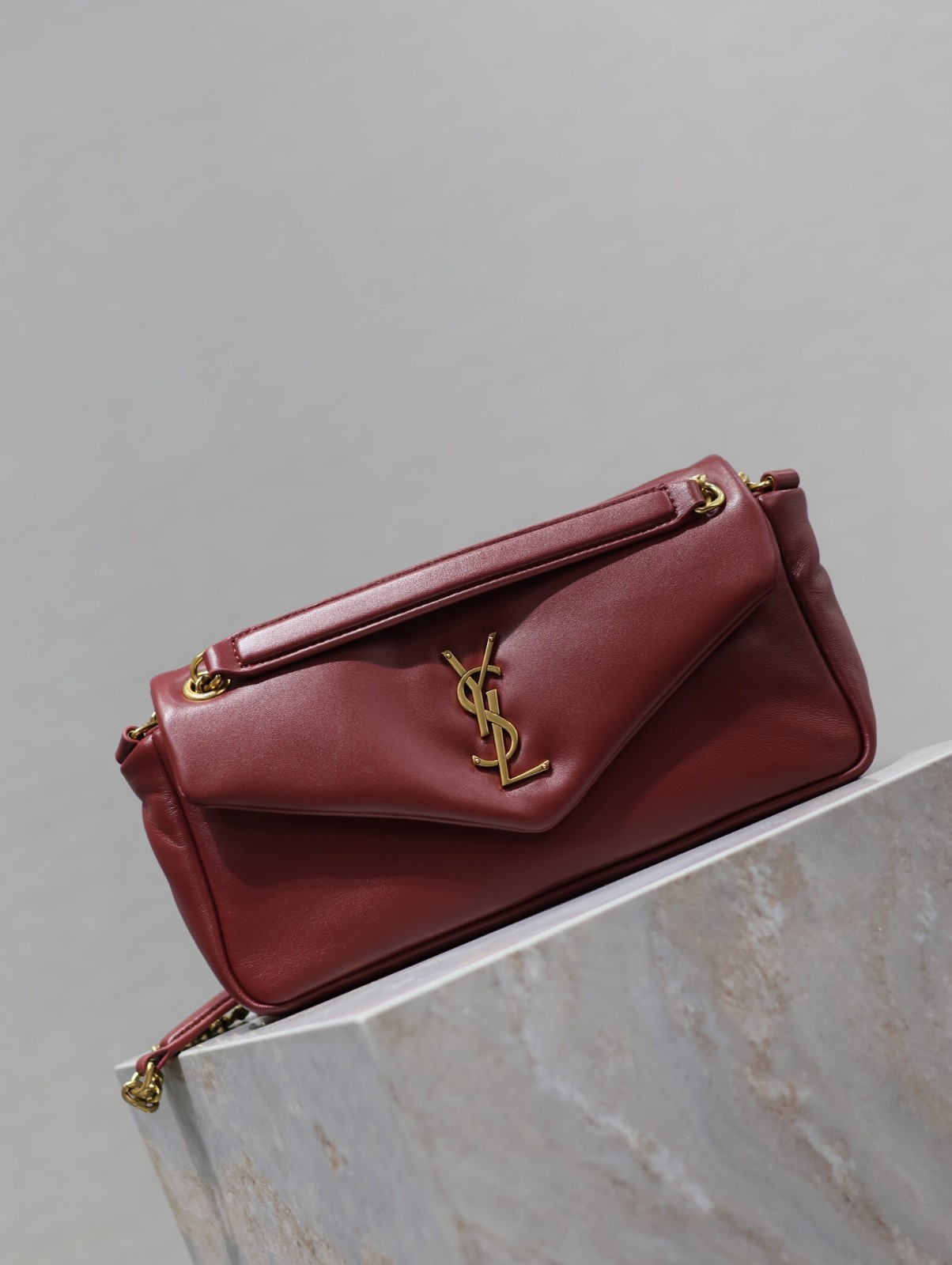 006 YSL 734153