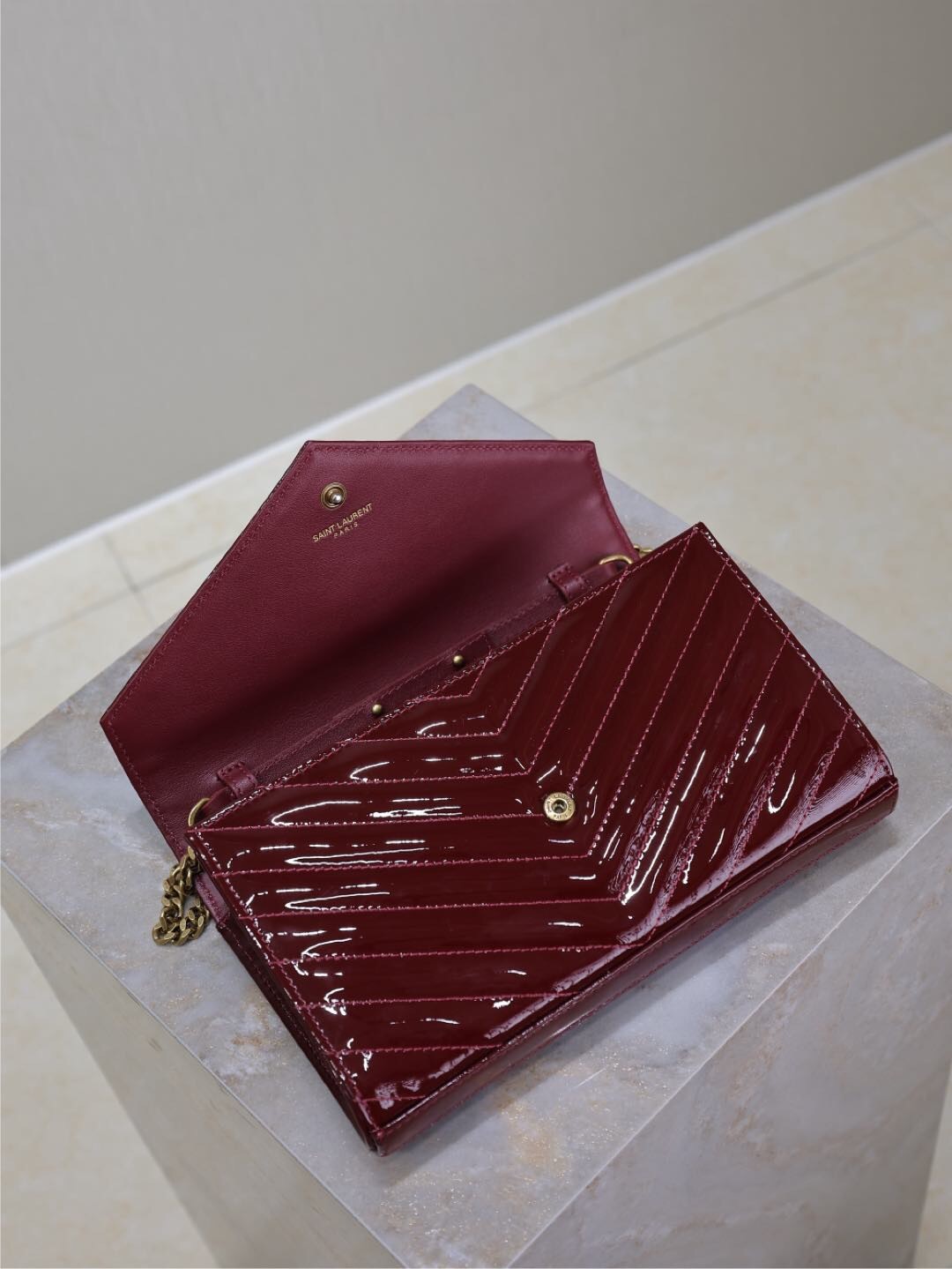 119 YSL 377828