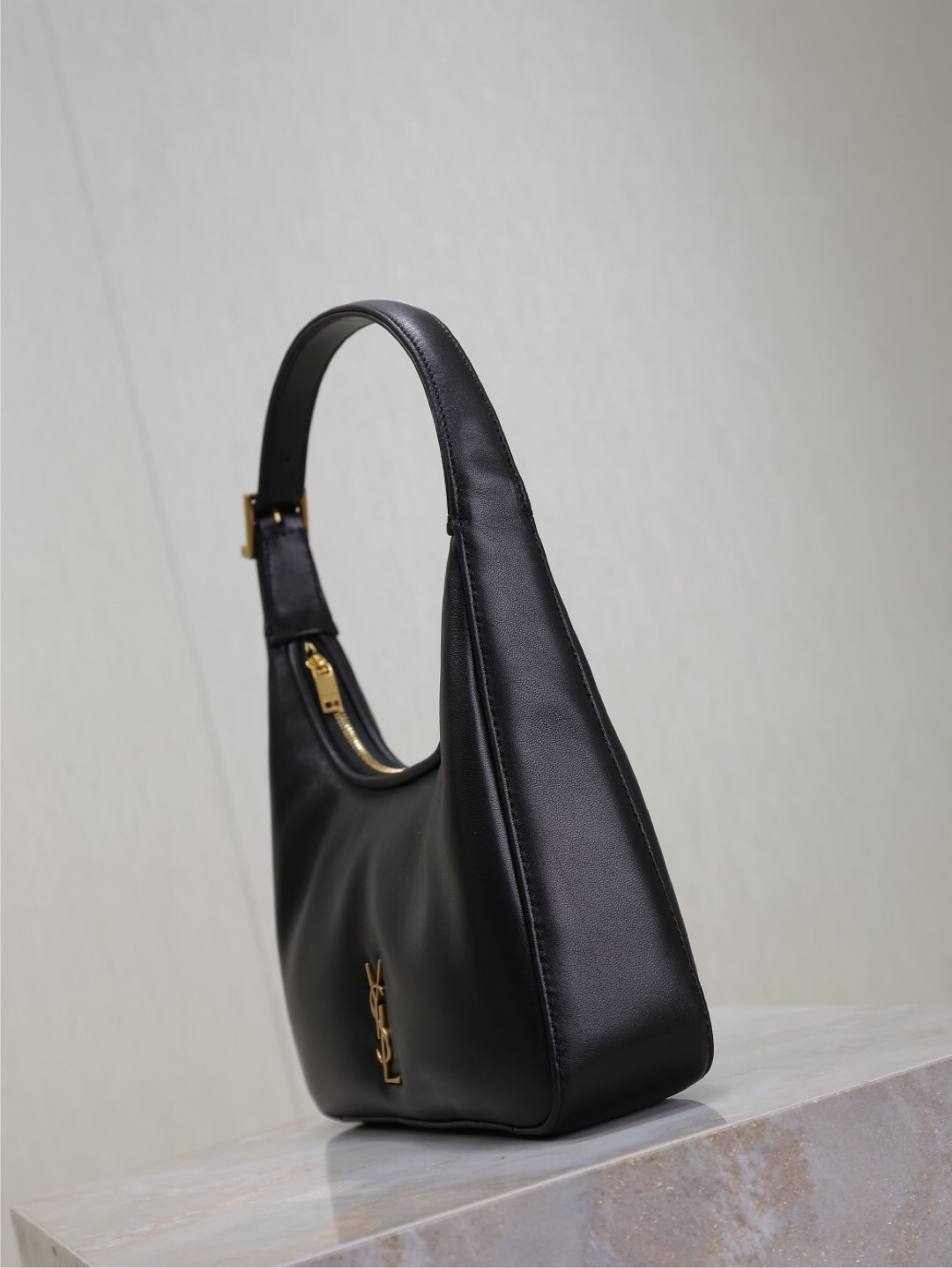 117 YSL 791484