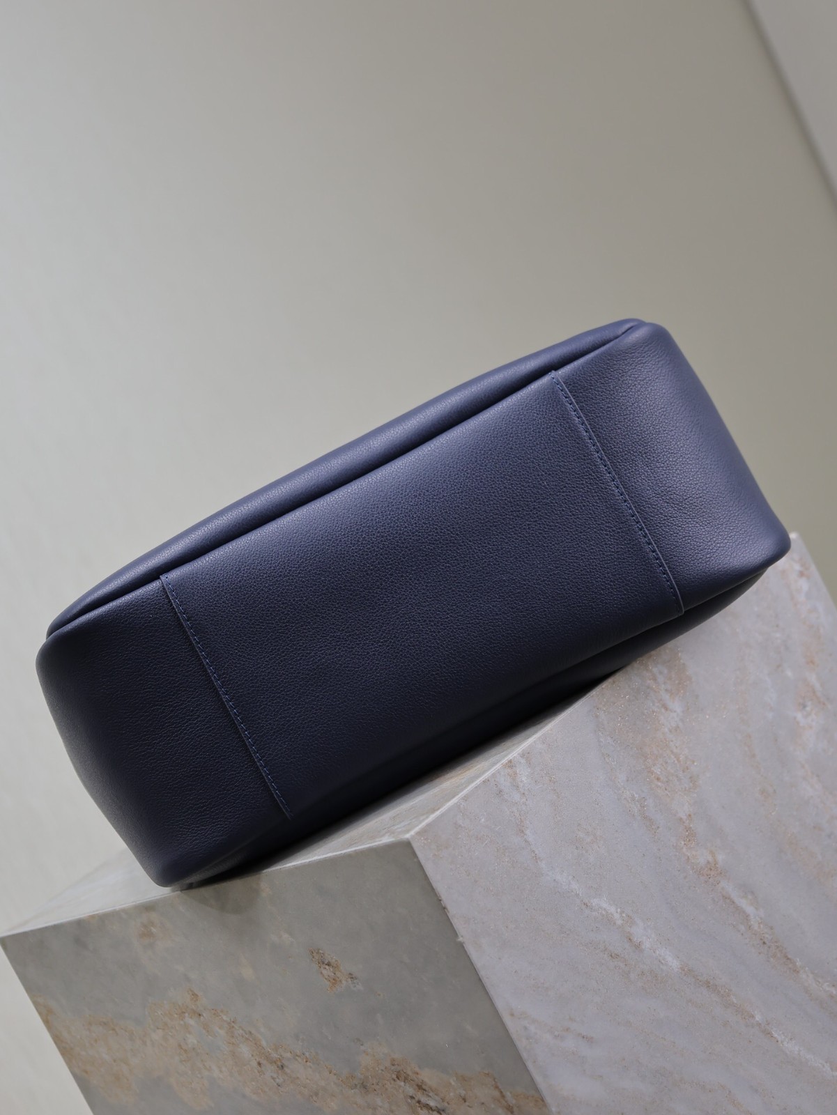 116 YSL 753837