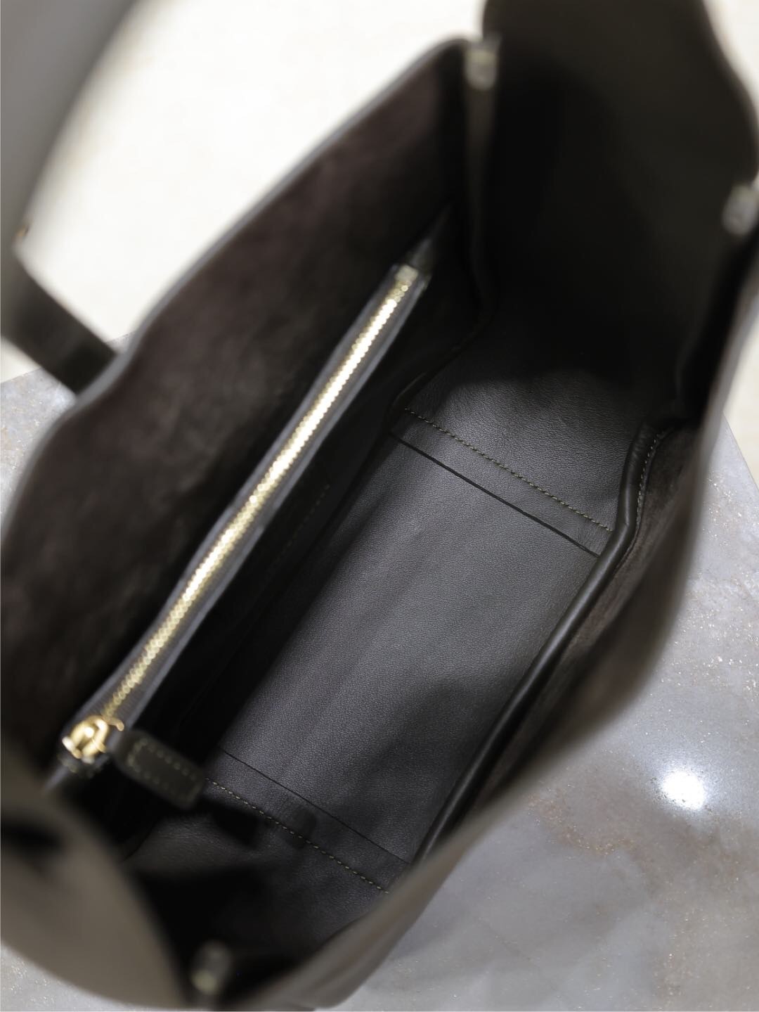 112 YSL 713938