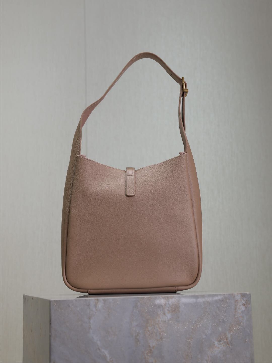 111 YSL 713938豆沙色