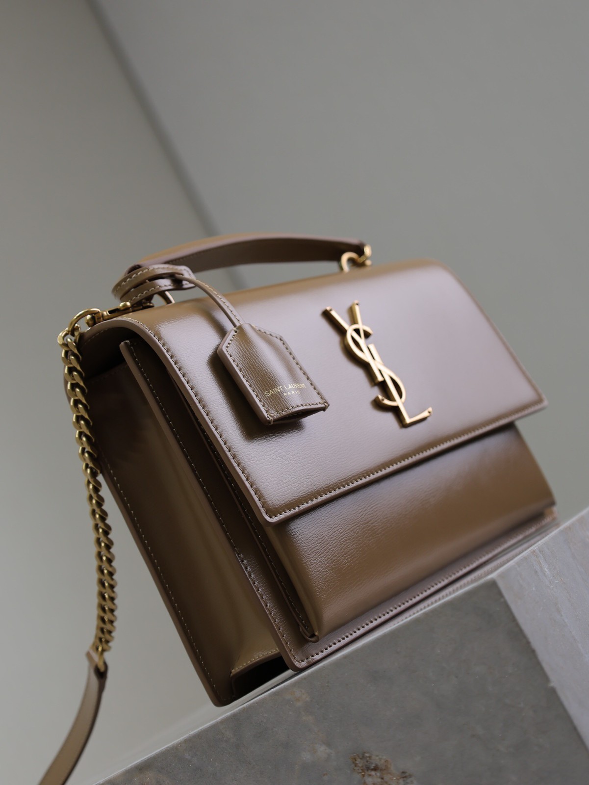 101 YSL 634723