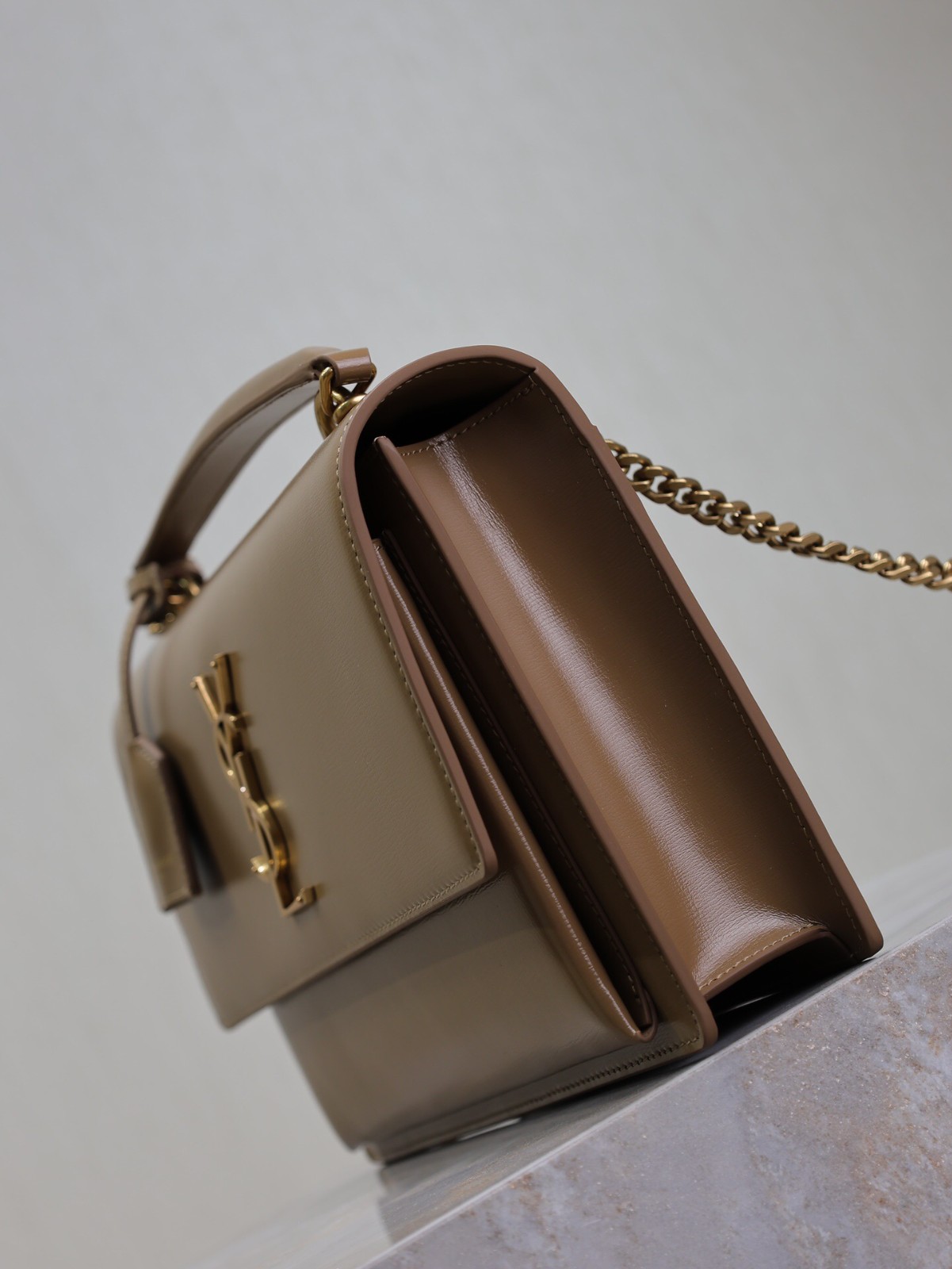 101 YSL 634723