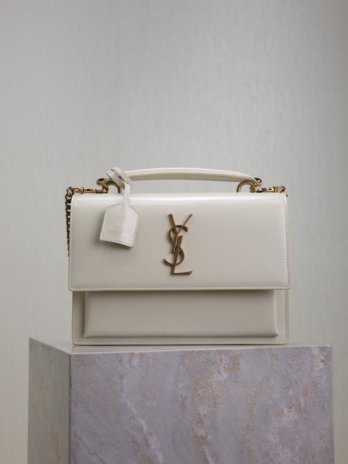 100 YSL  634723