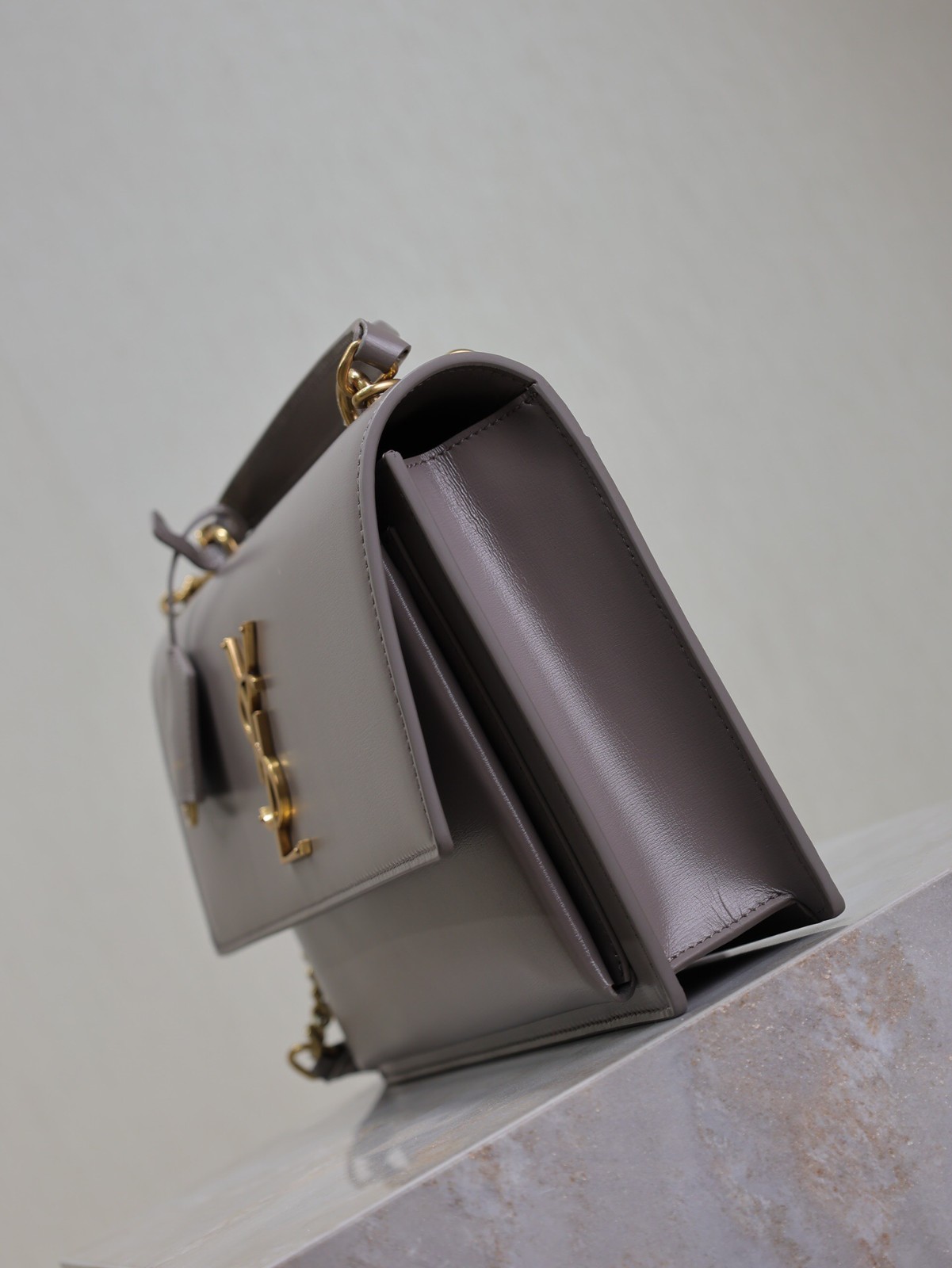 099 YSL 634723