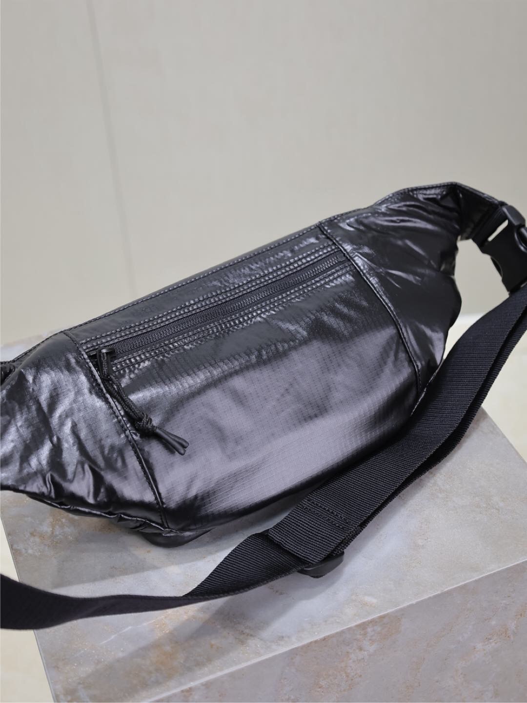 098 YSL 581375