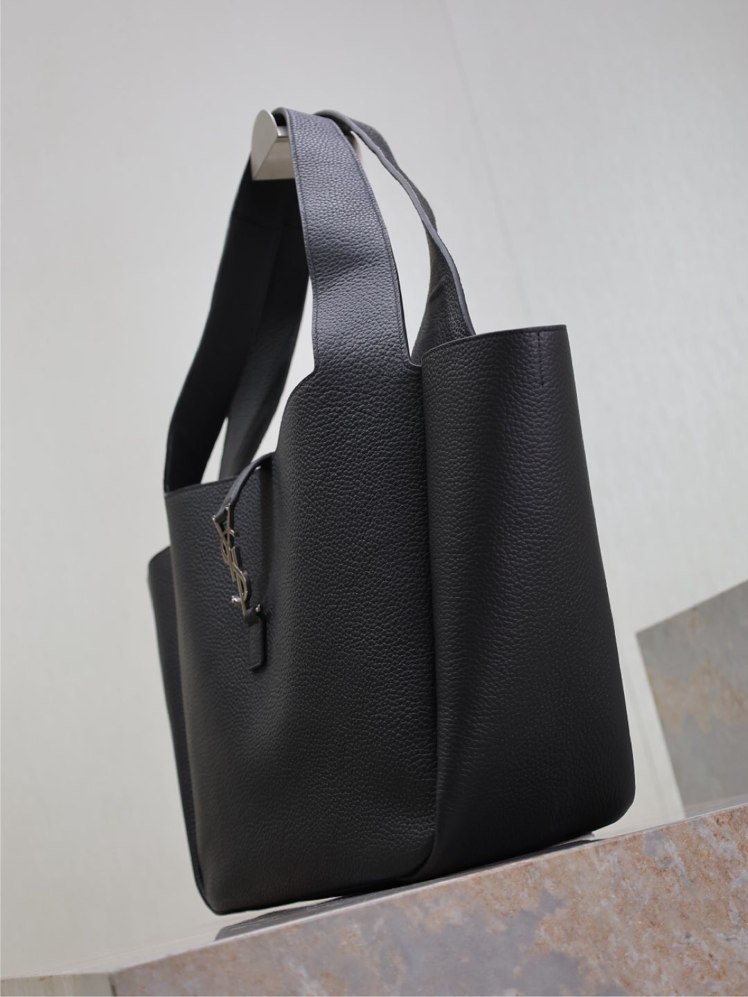 091 YSL 763435