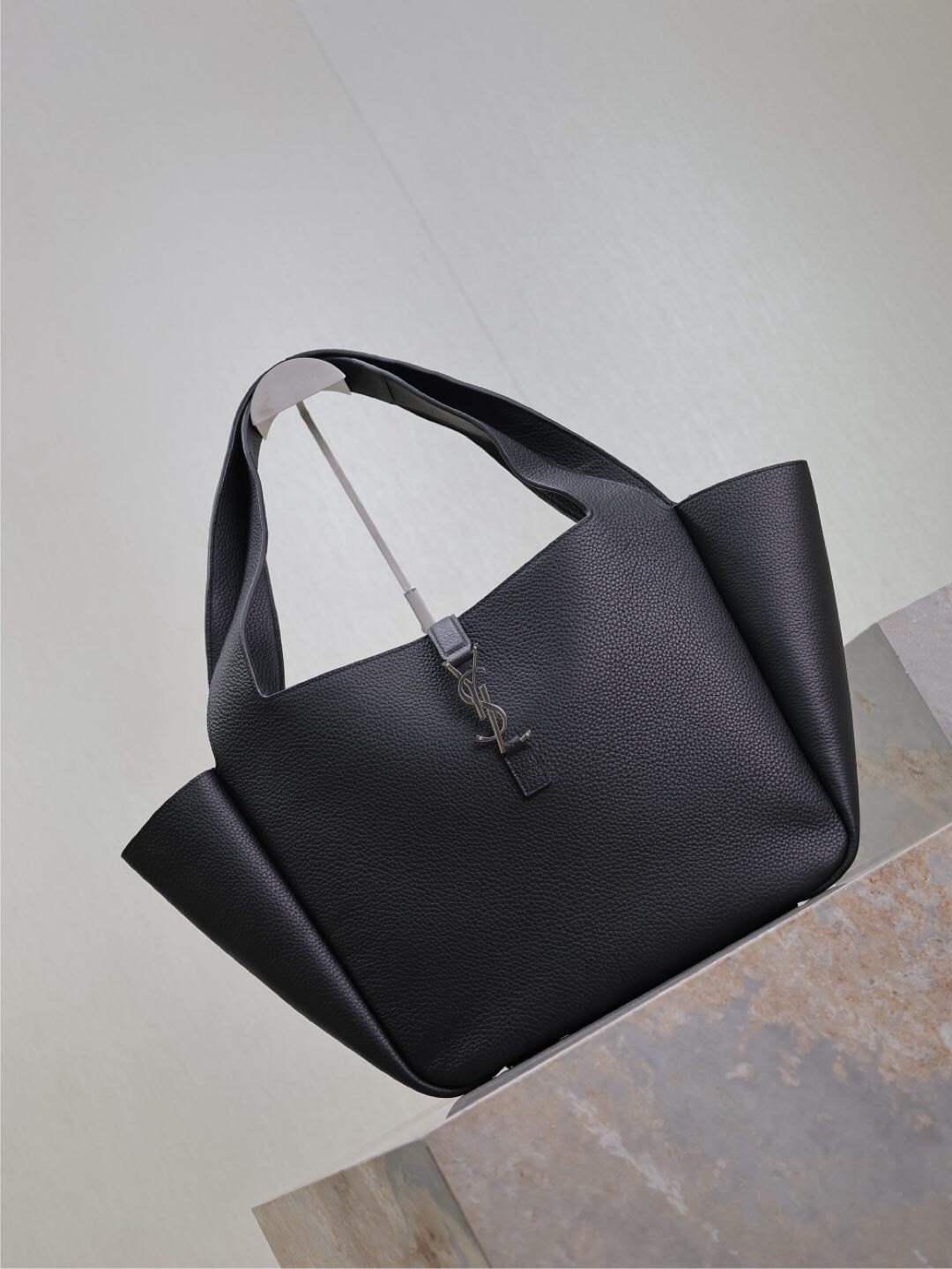 091 YSL 763435