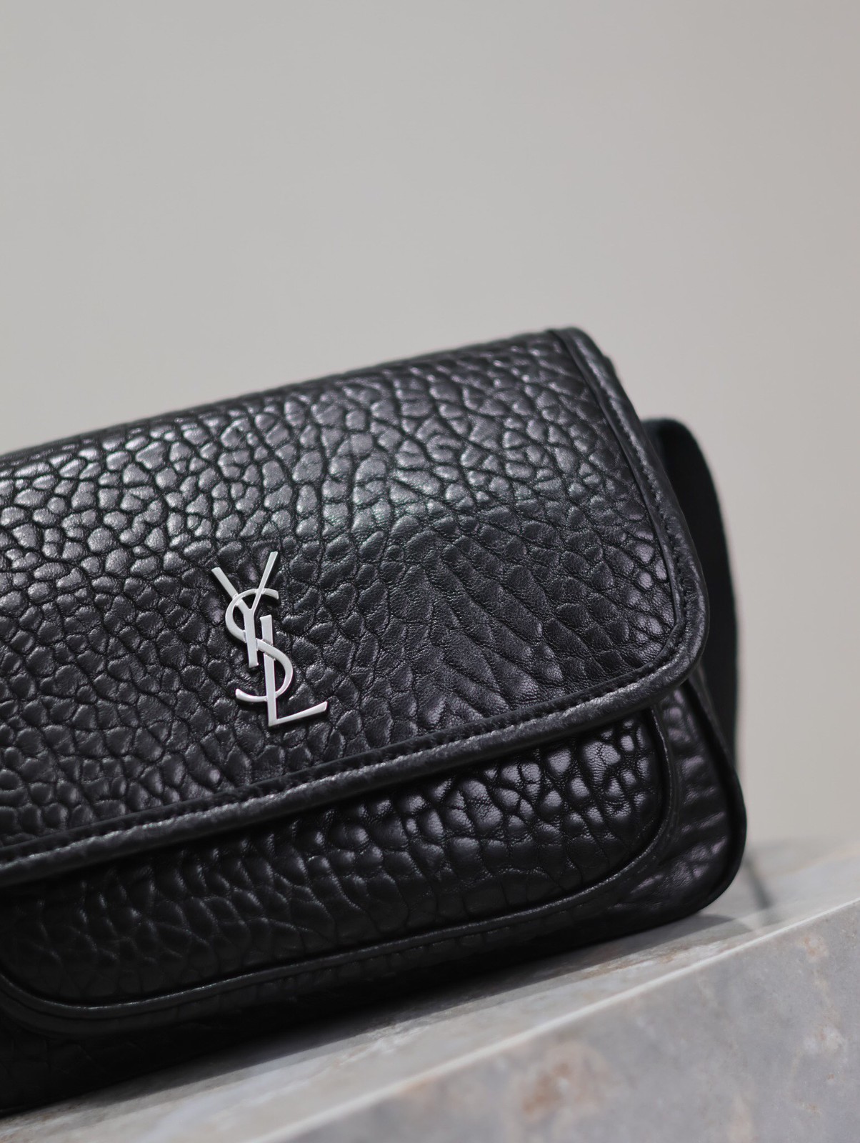 087 YSL  633151-1
