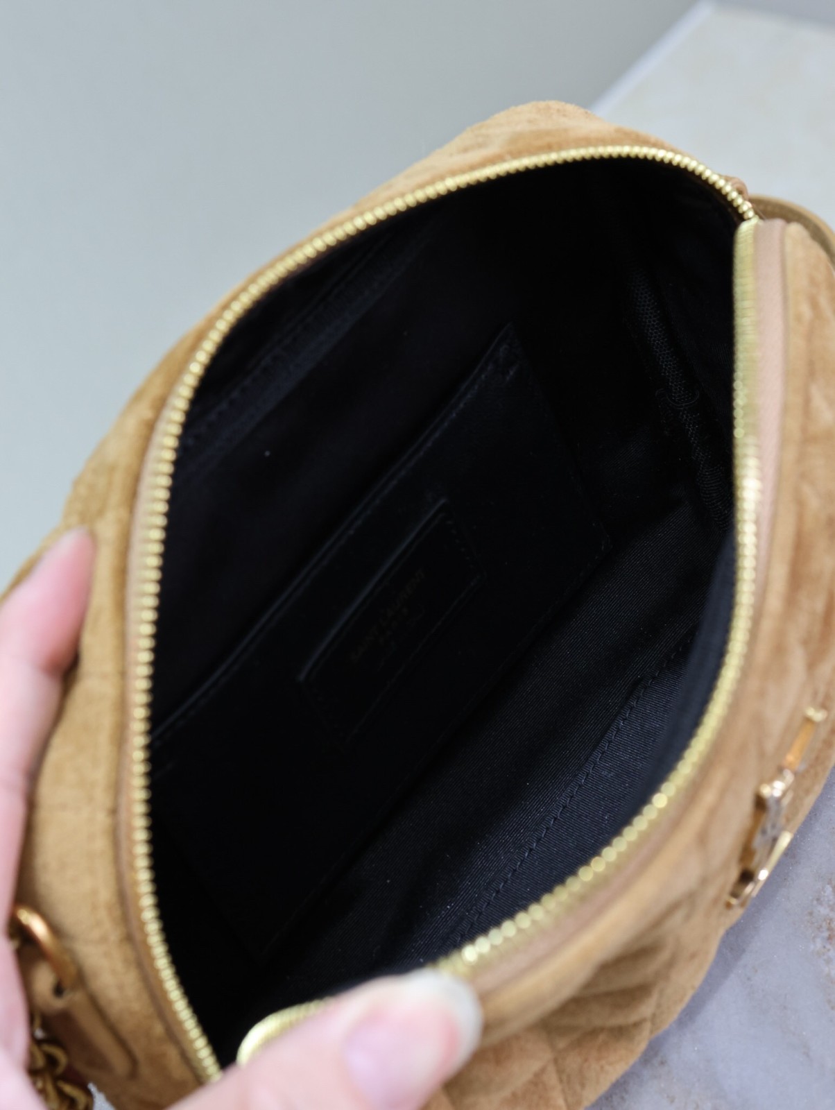 080 YSL 764809