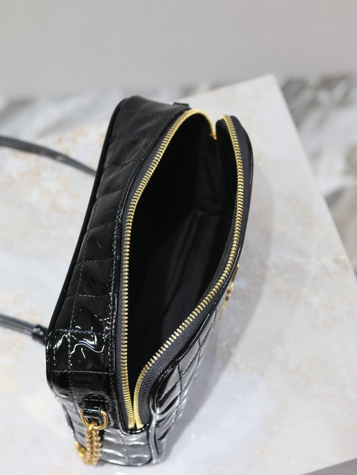 079 YSL  764809