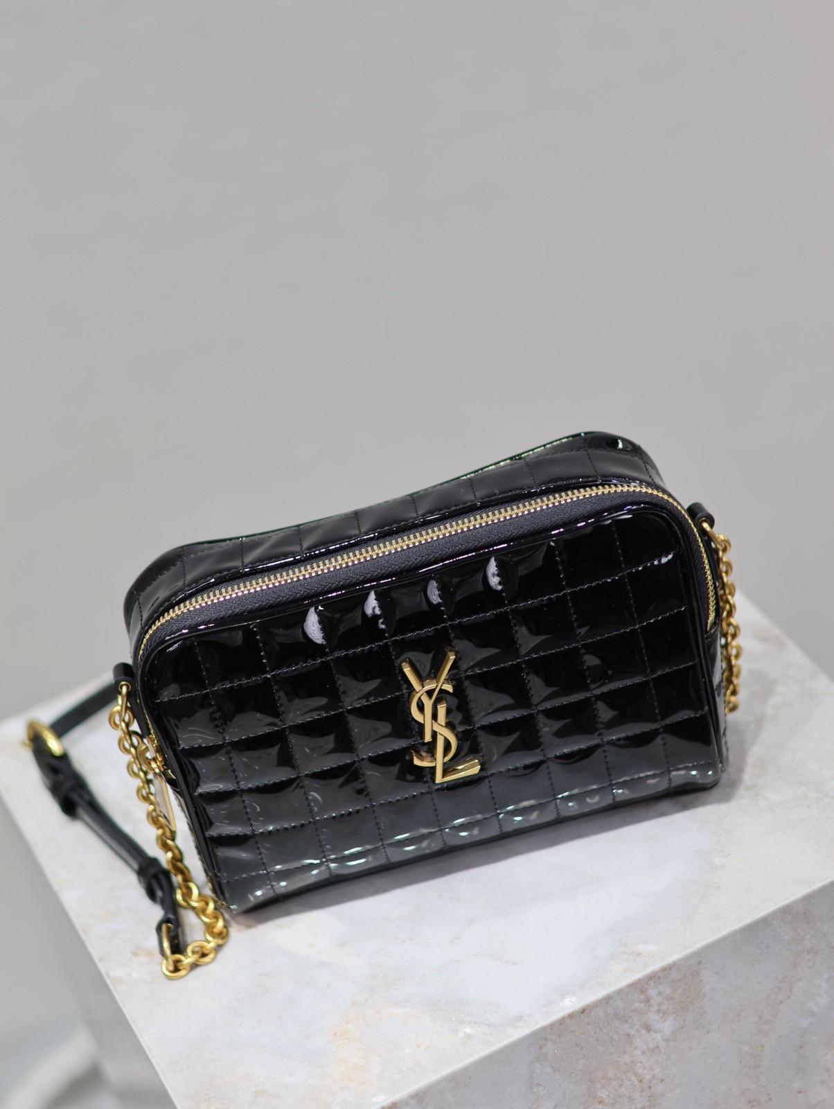 079 YSL  764809
