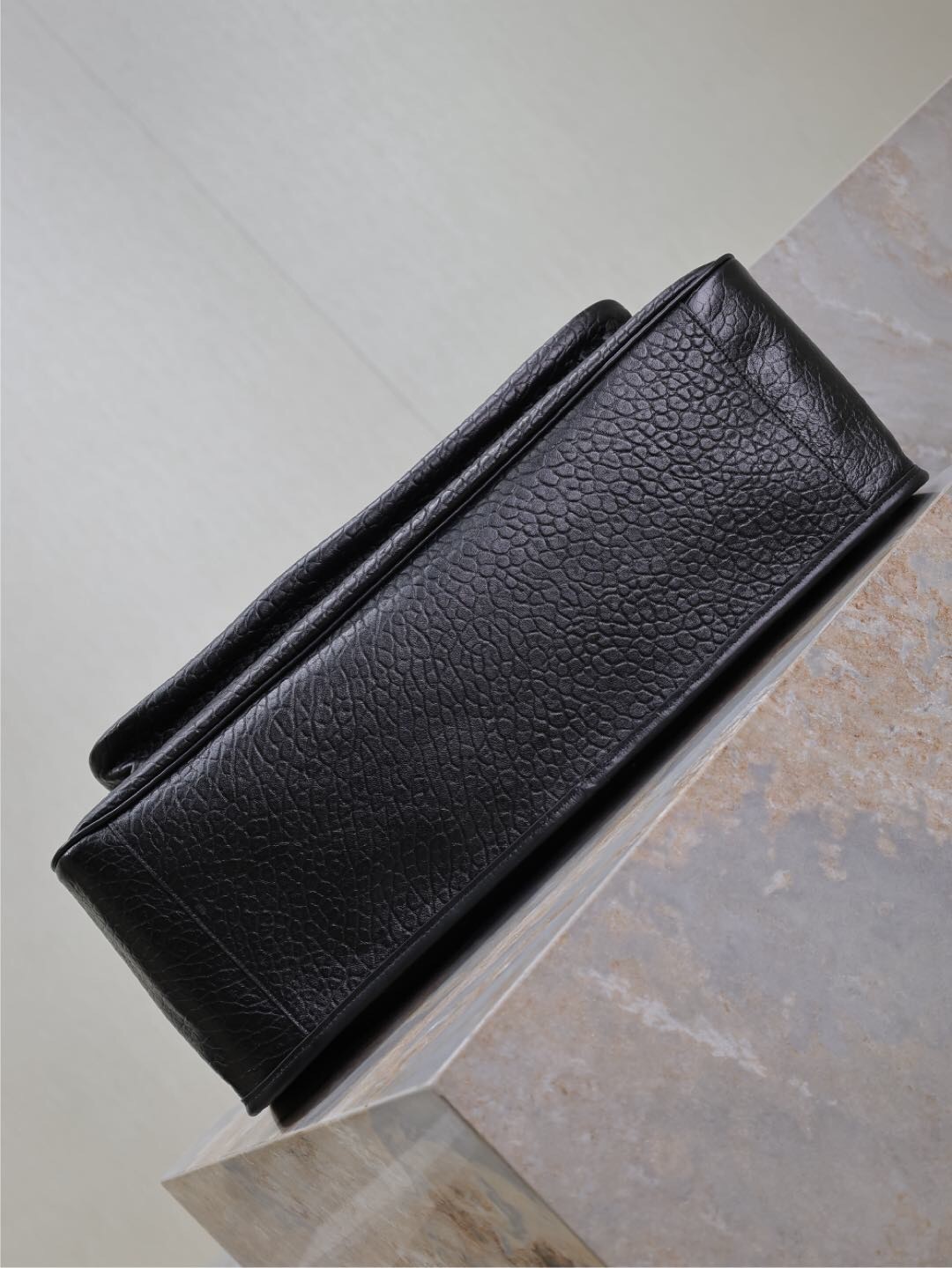 076 YSL 755857