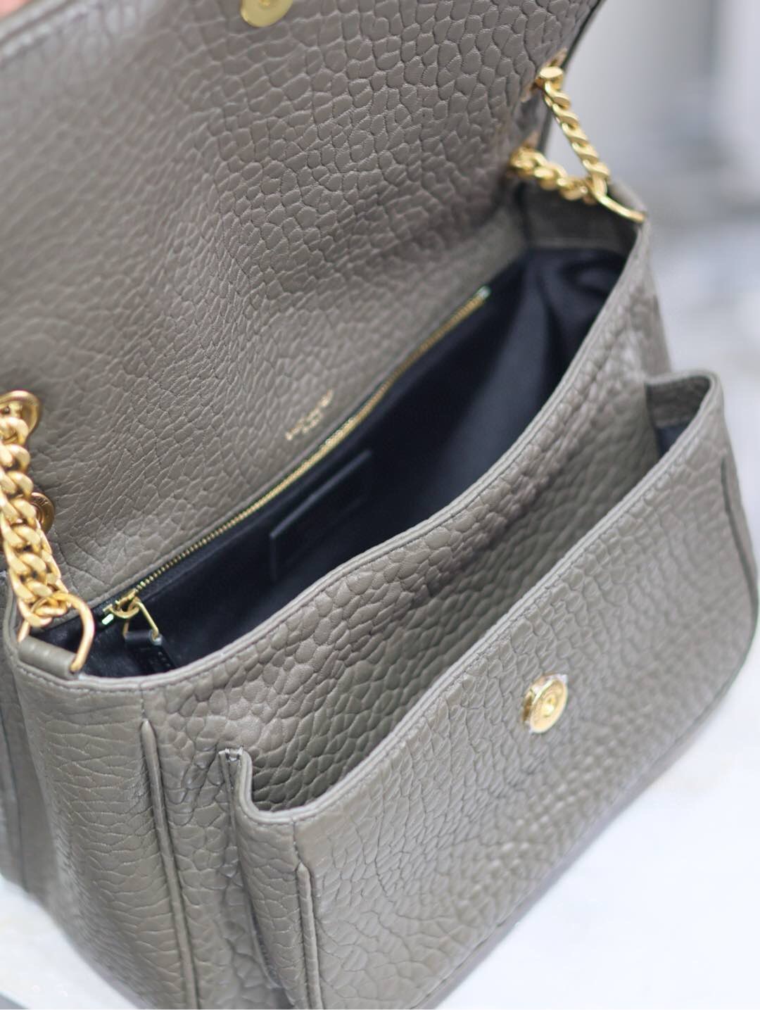 072 YSL 633158