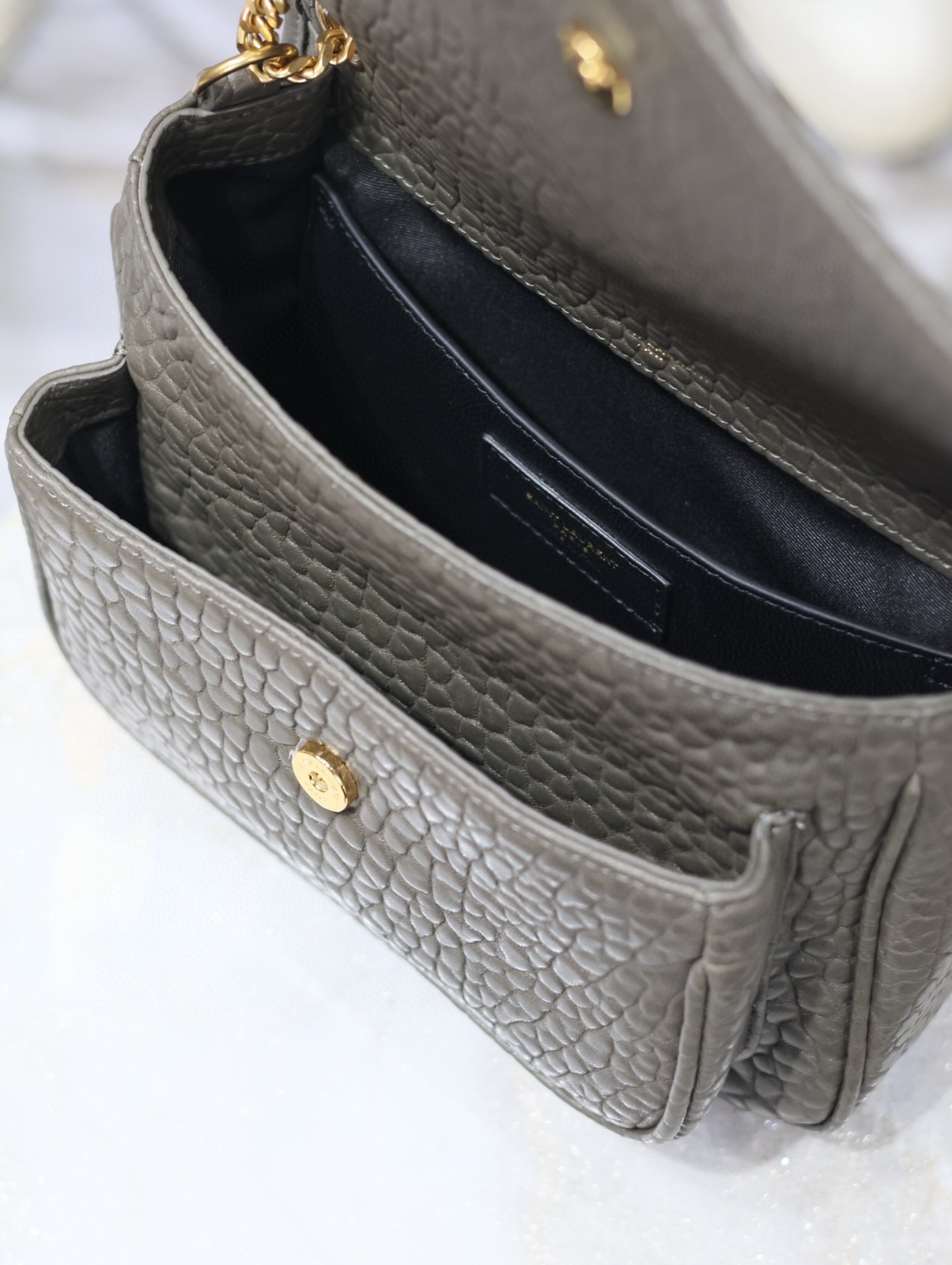 071 YSL 633151