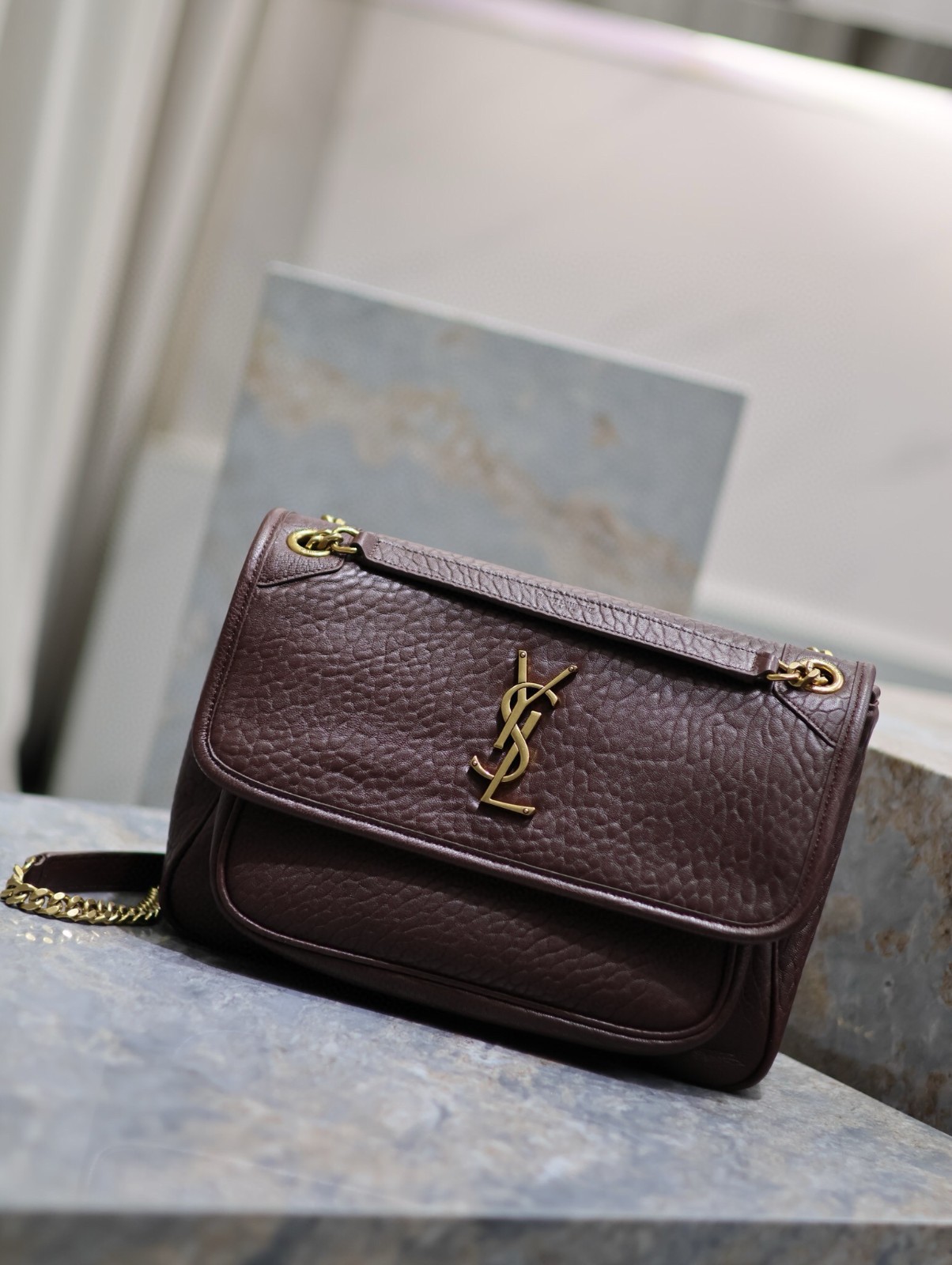 070 YSL 633158