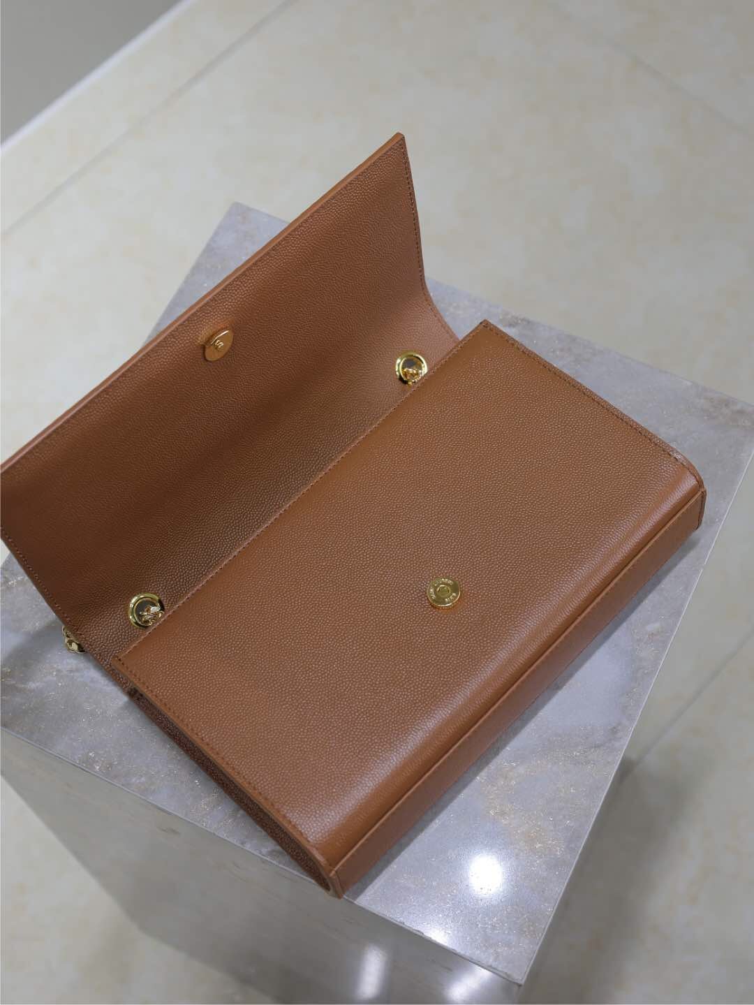 060 YSL 364021