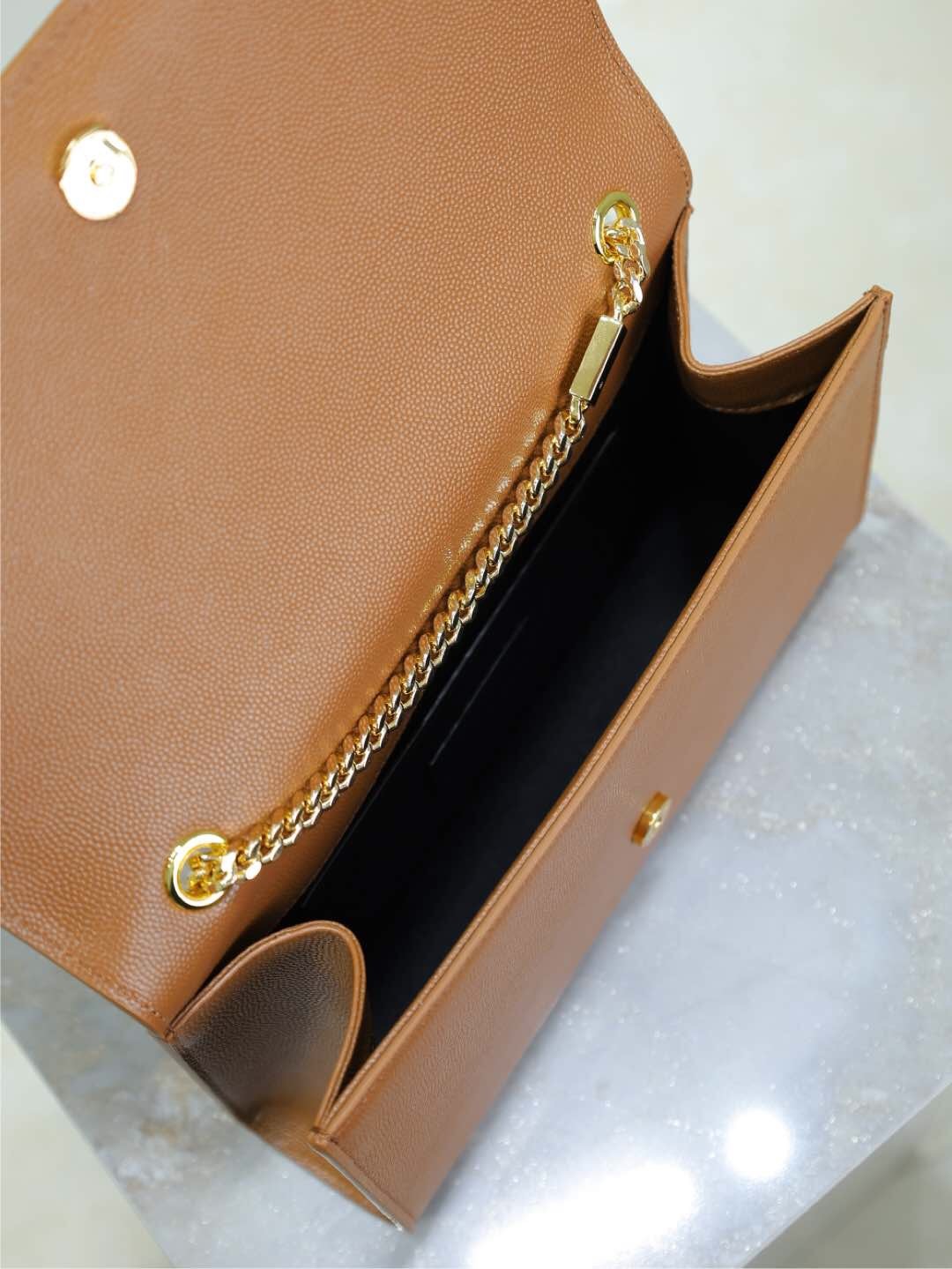 060 YSL 364021