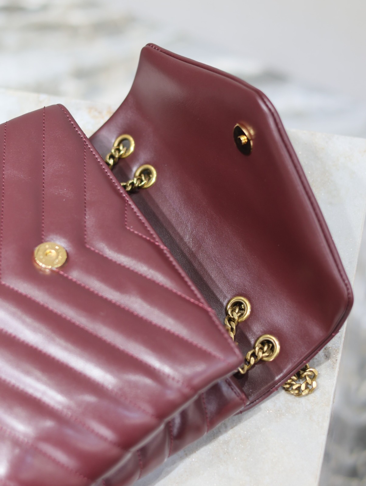 056 YSL 494699