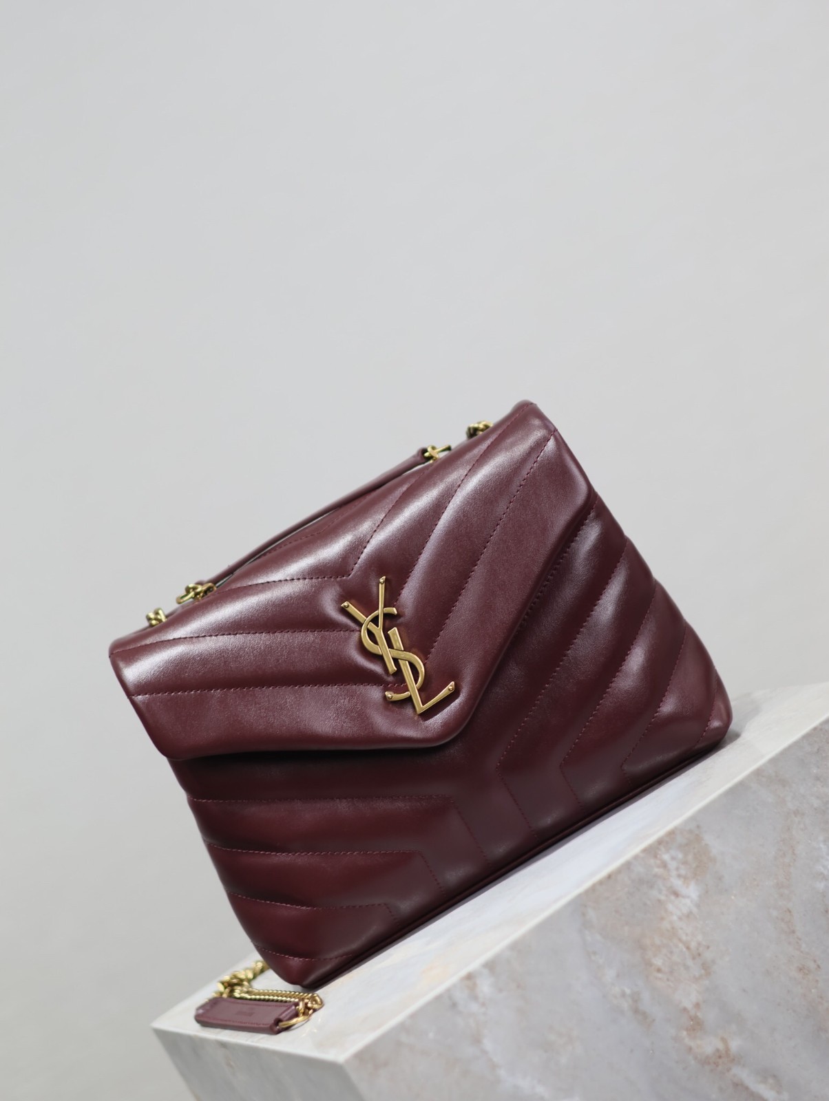 056 YSL 494699