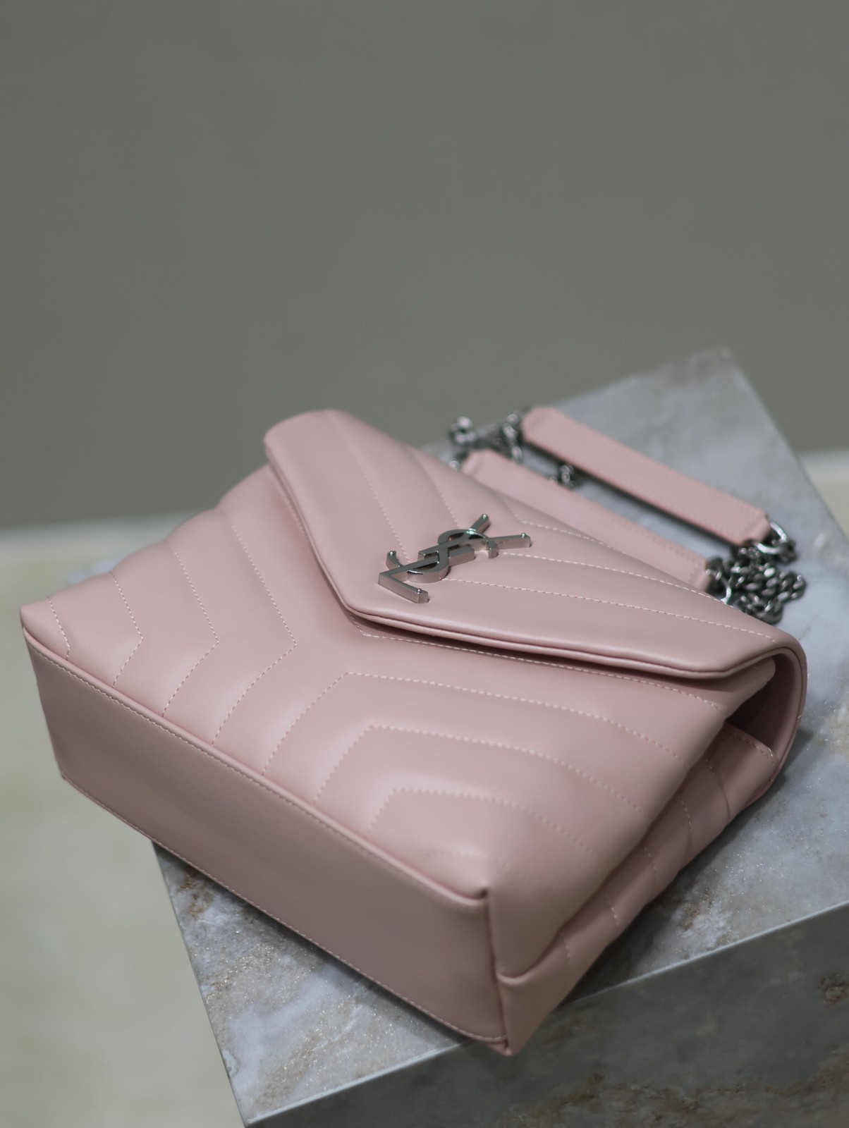 051 YSL 494699
