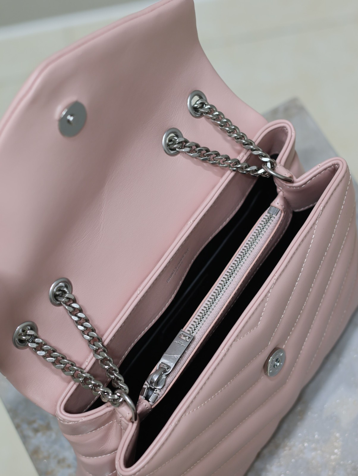 051 YSL 494699
