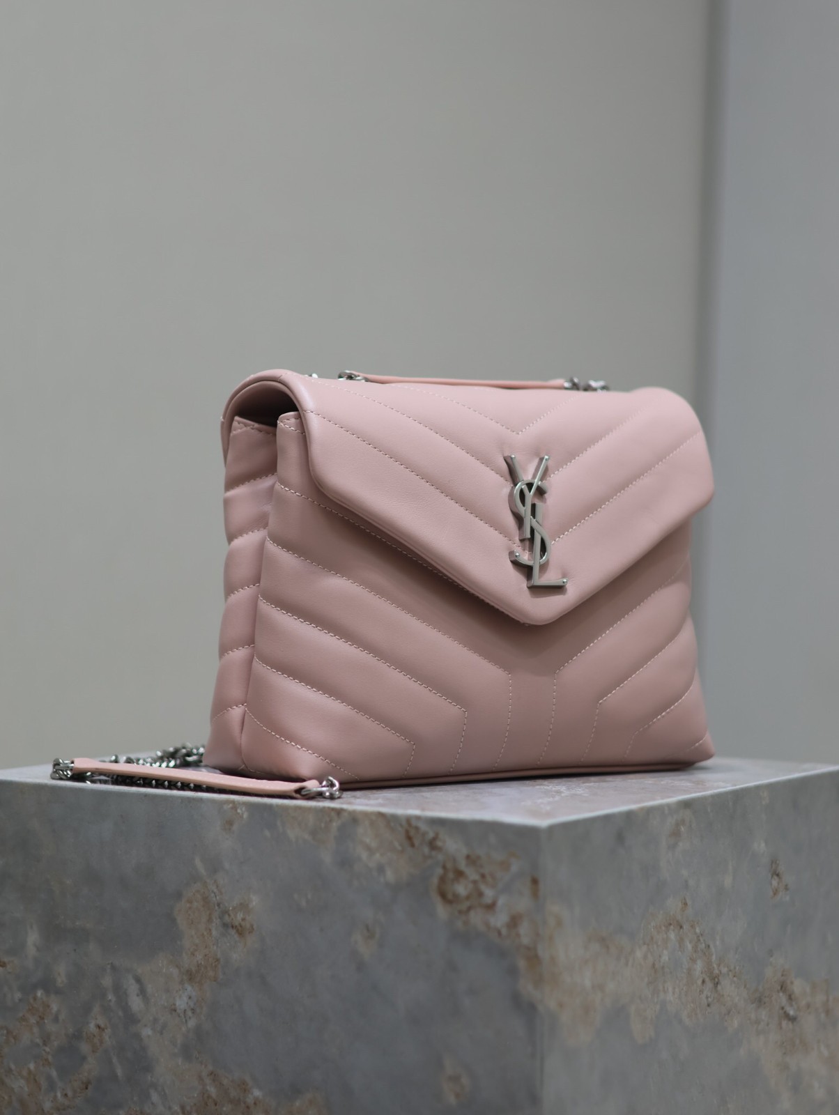 051 YSL 494699