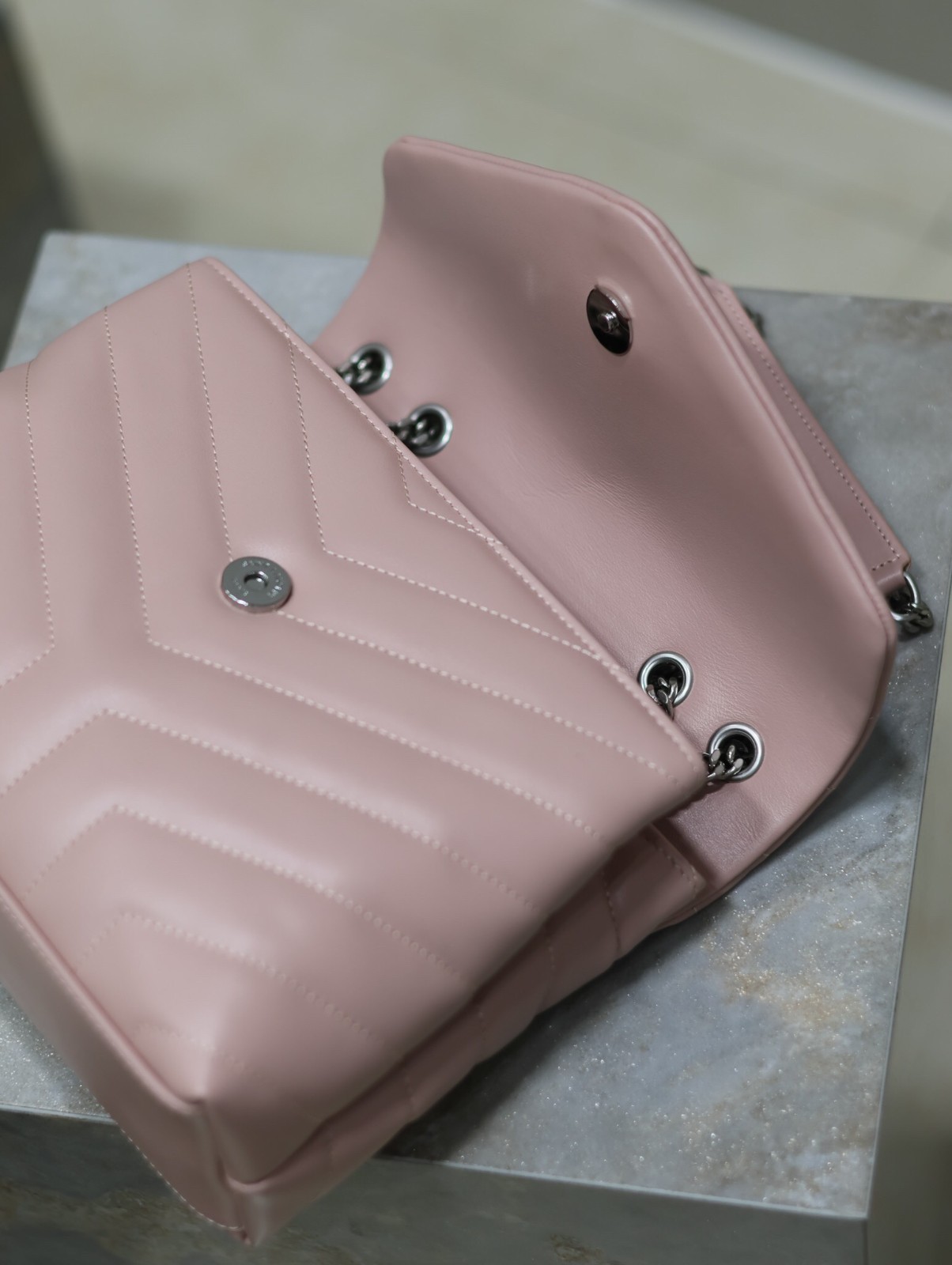 051 YSL 494699