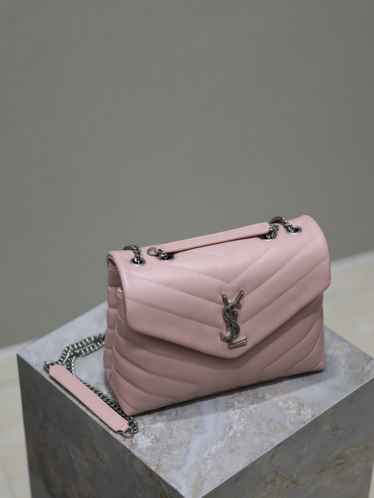 051 YSL 494699