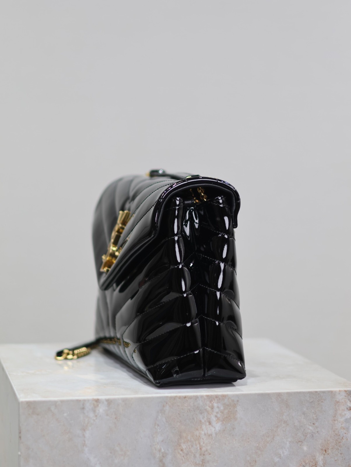 046 YSL 494699