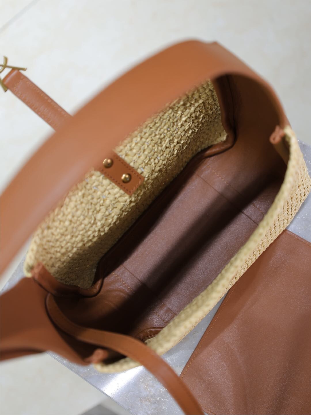 044 YSL 713938
