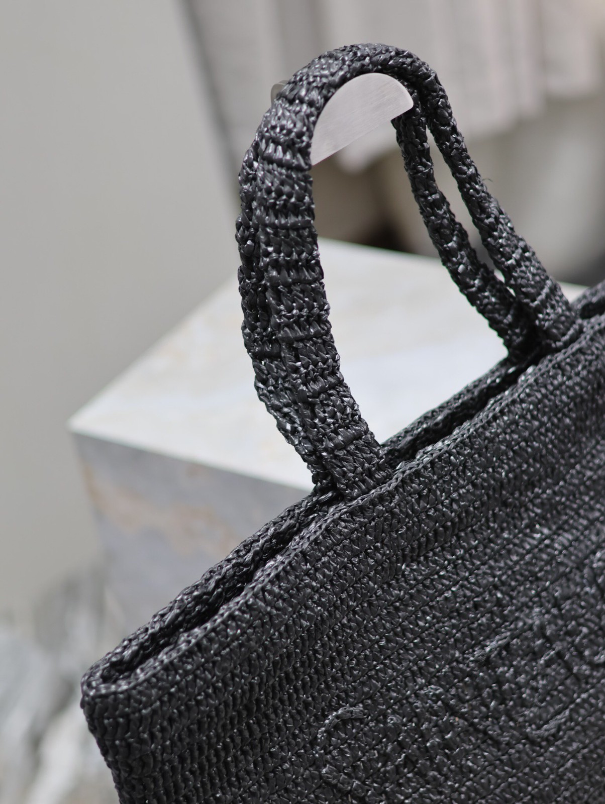 041 YSL 379269