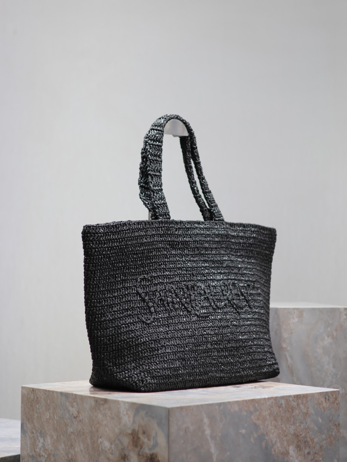 041 YSL 379269