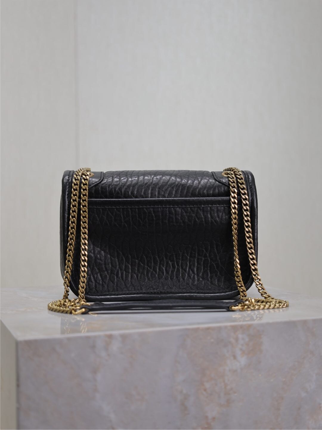 040 YSL 828736