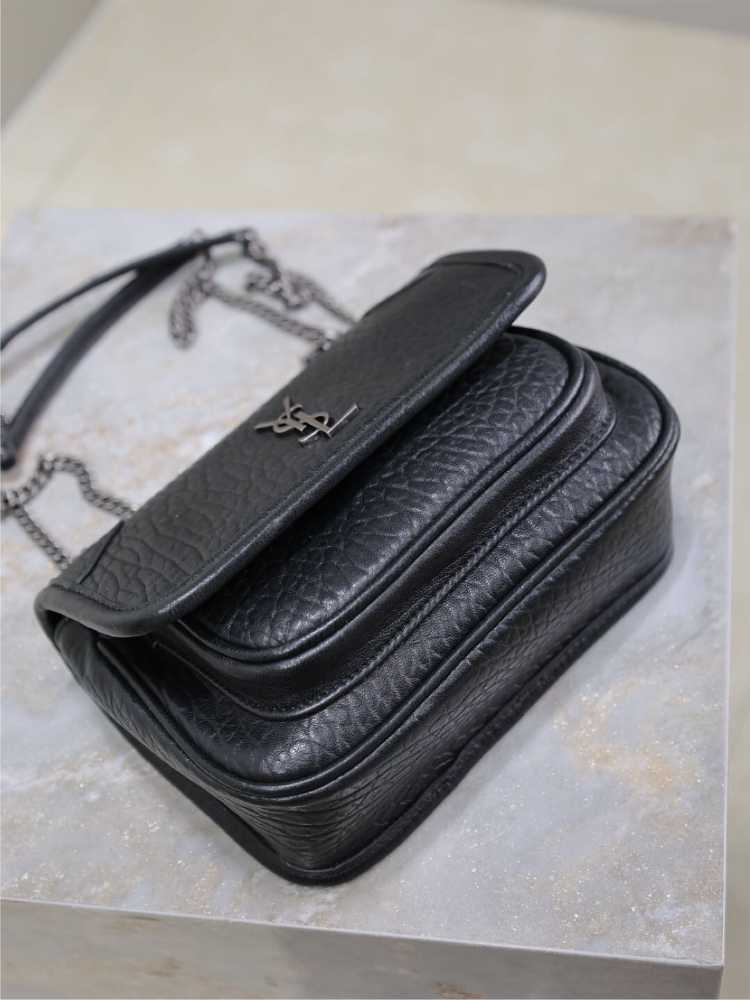 039 YSL 828736