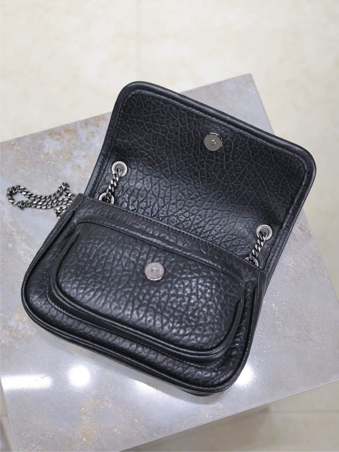 039 YSL 828736