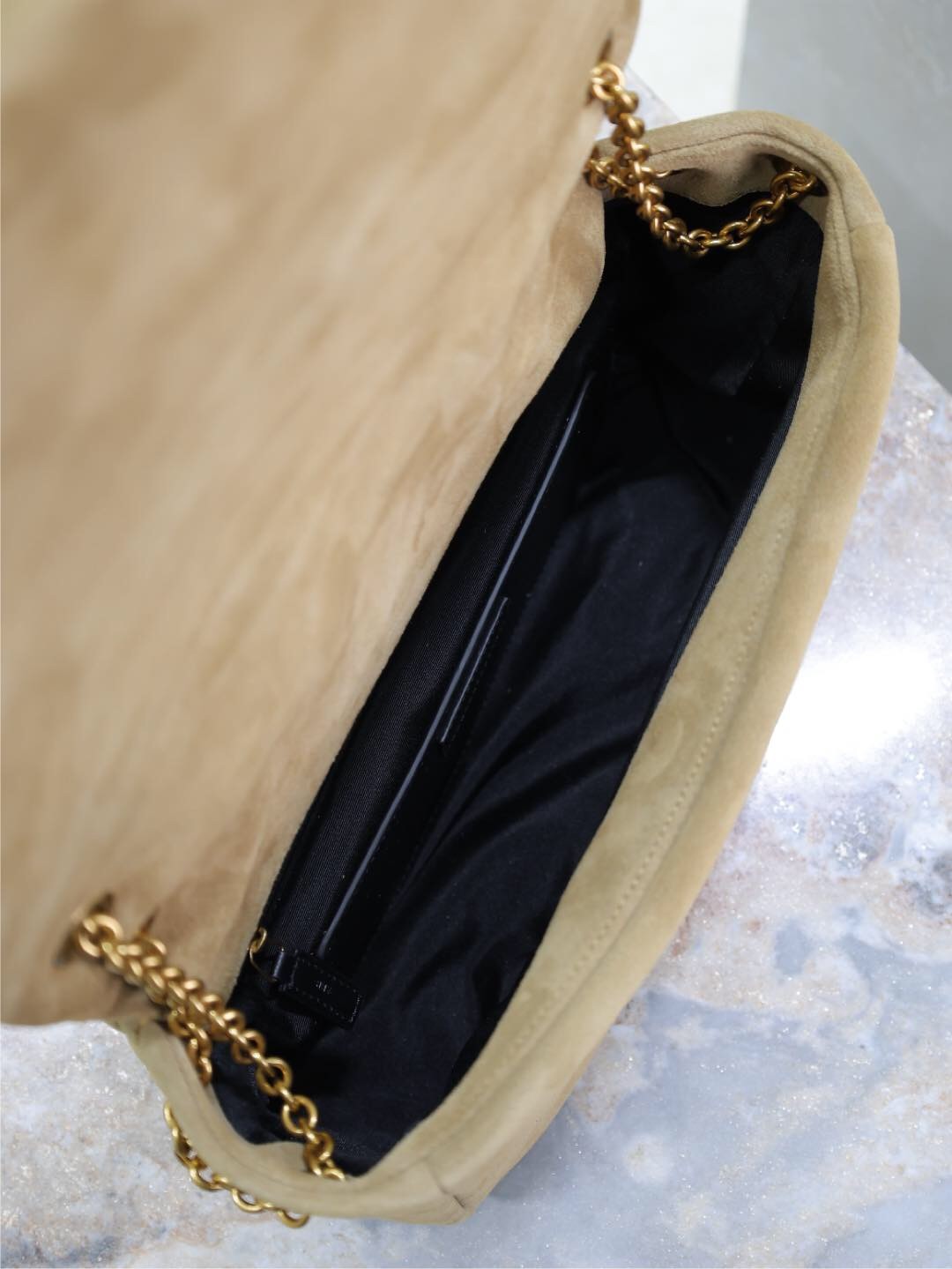 037 YSL 809696