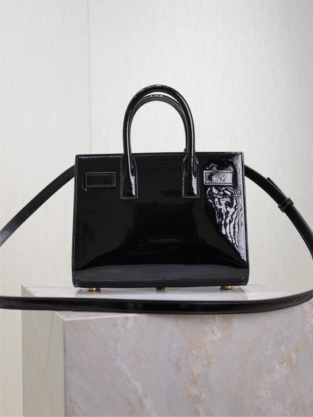 034 YSL 717440