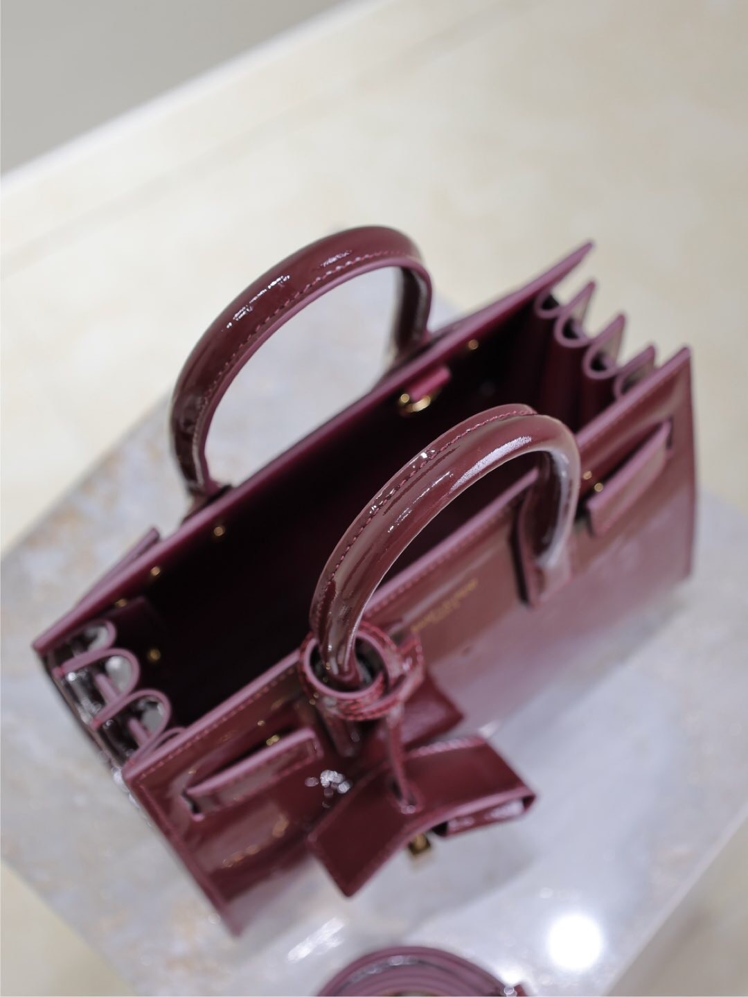 033 YSL 717440