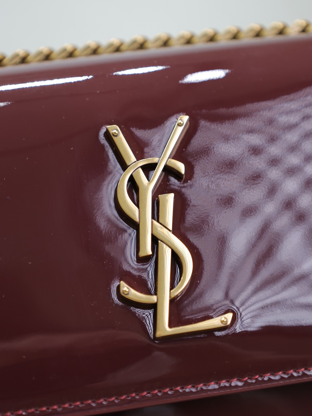 032 YSL 422906