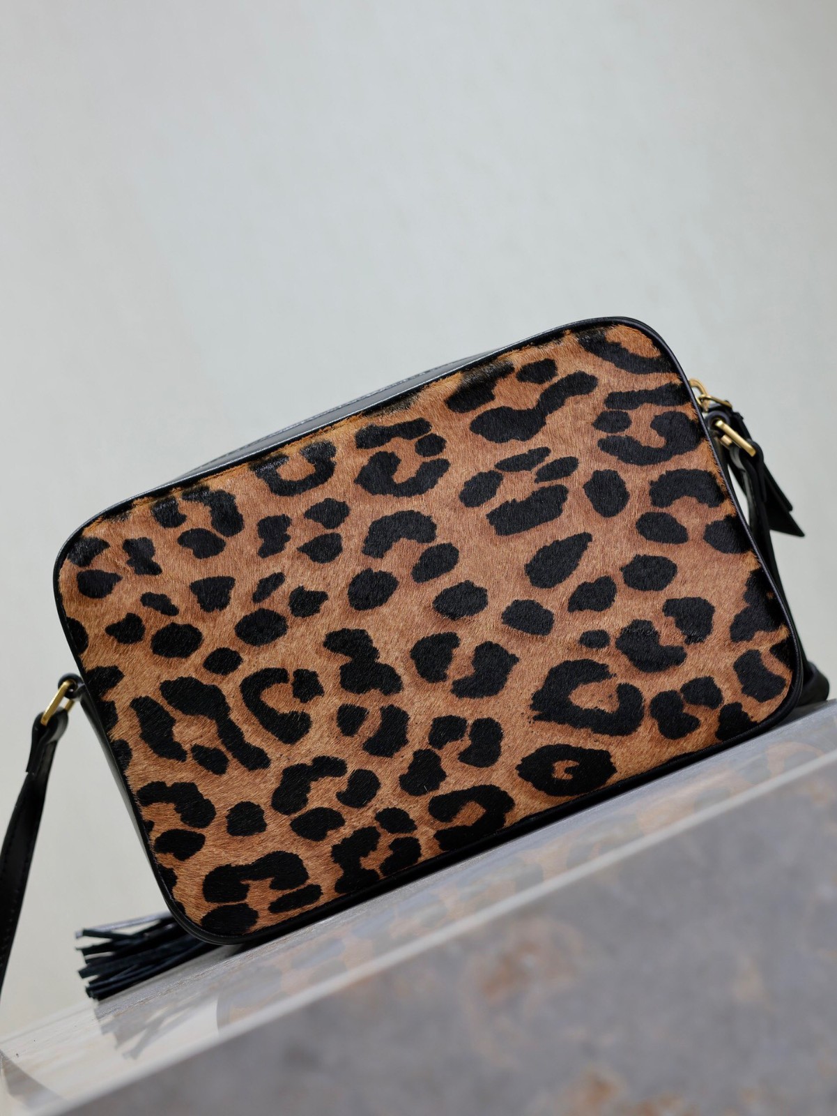 028 YSL  520534