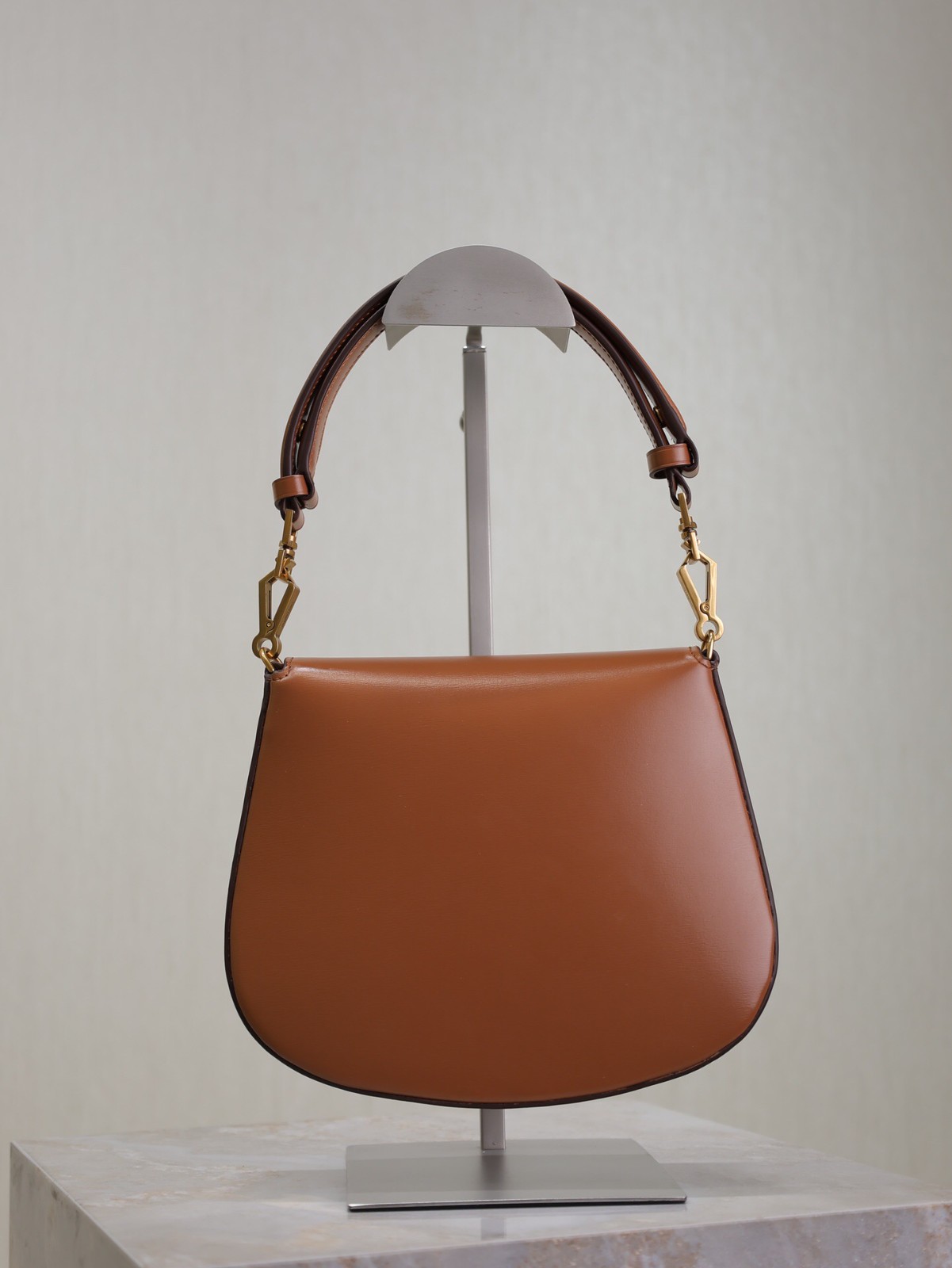 011 YSL 753824