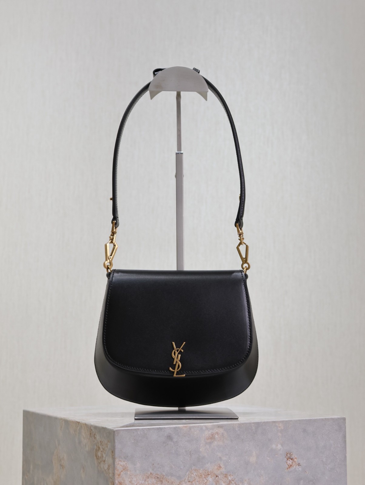 010 YSL 753824